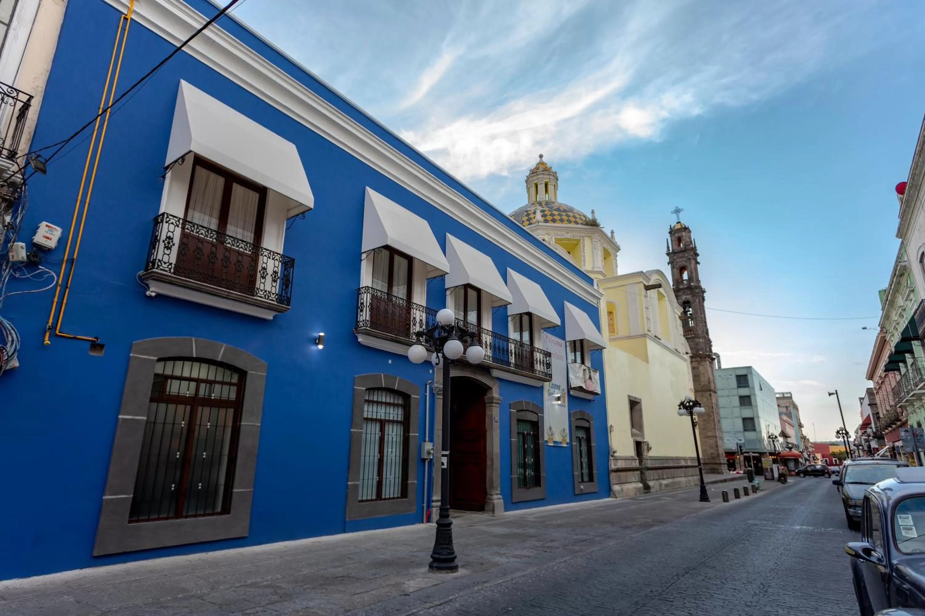 Property building in Hotel Boutique Casona de Santa Clara
