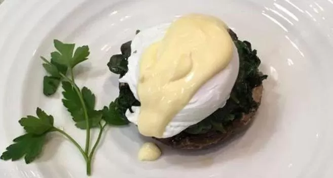 Breakfast in Heritage Bed and Breakfast