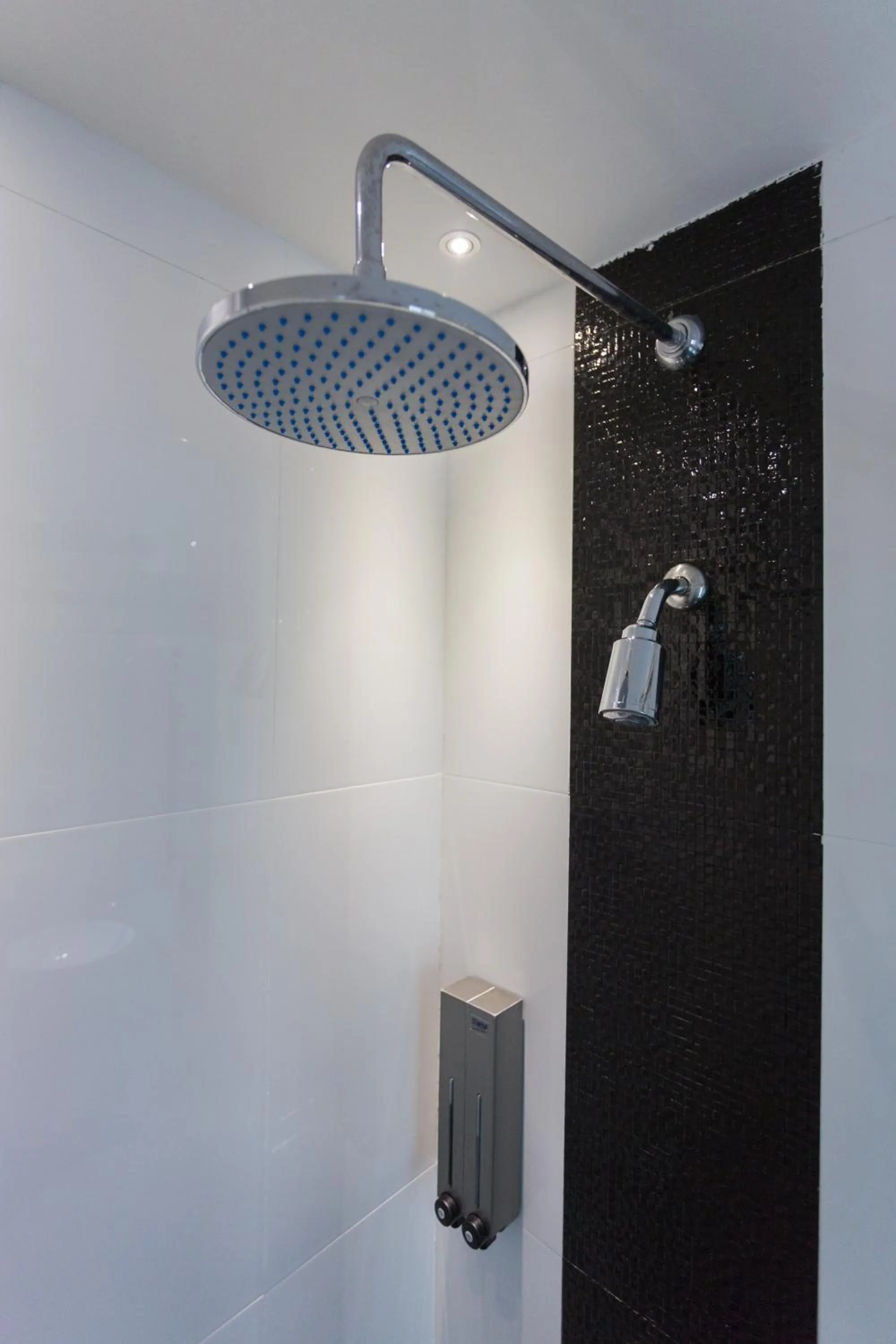 Shower in Riverside Hotel