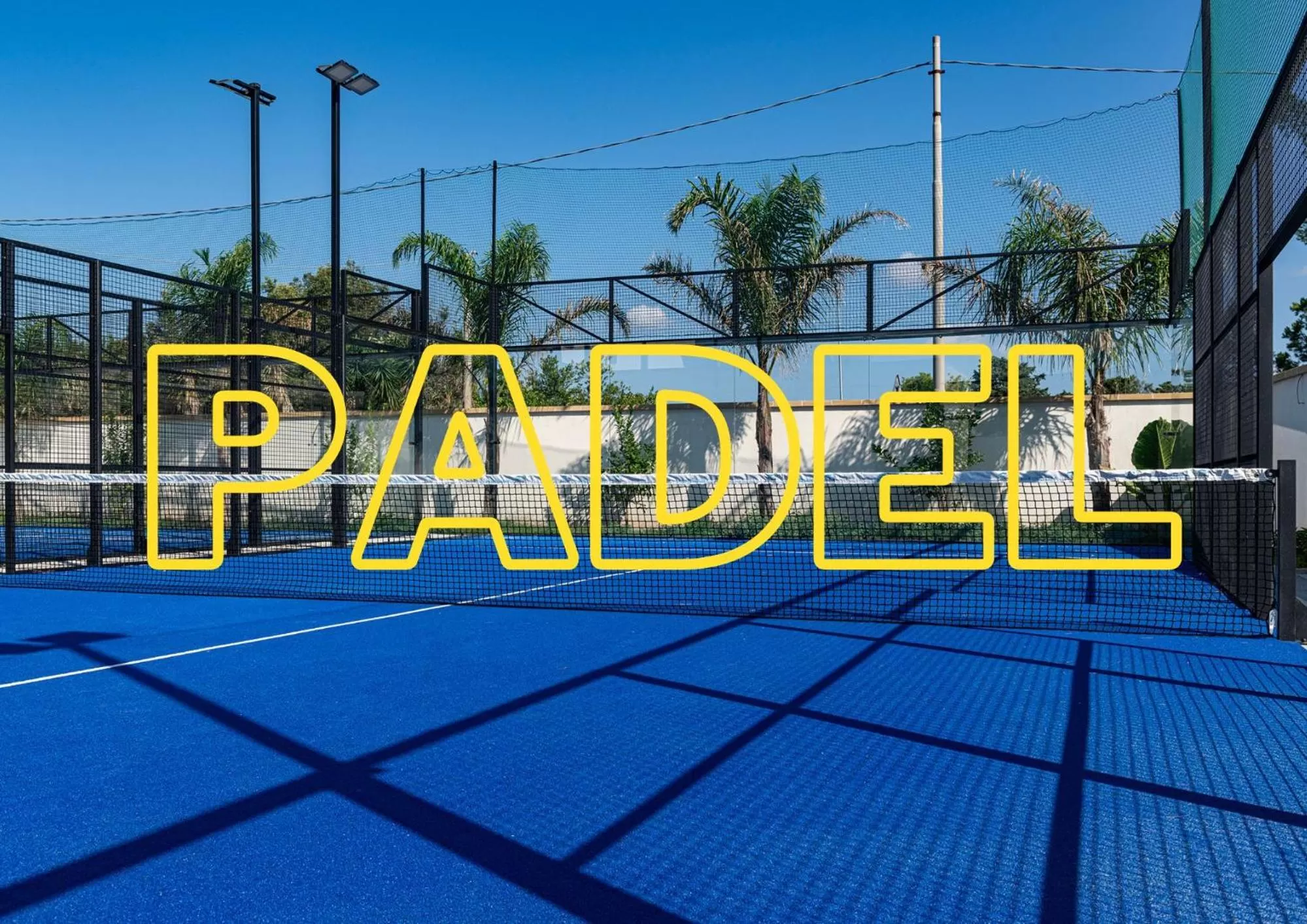 Tennis court in Azzurra Aparthotel