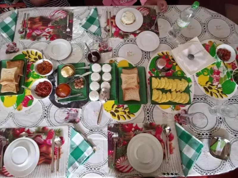 Breakfast, Restaurant/Places to Eat in Evergreen