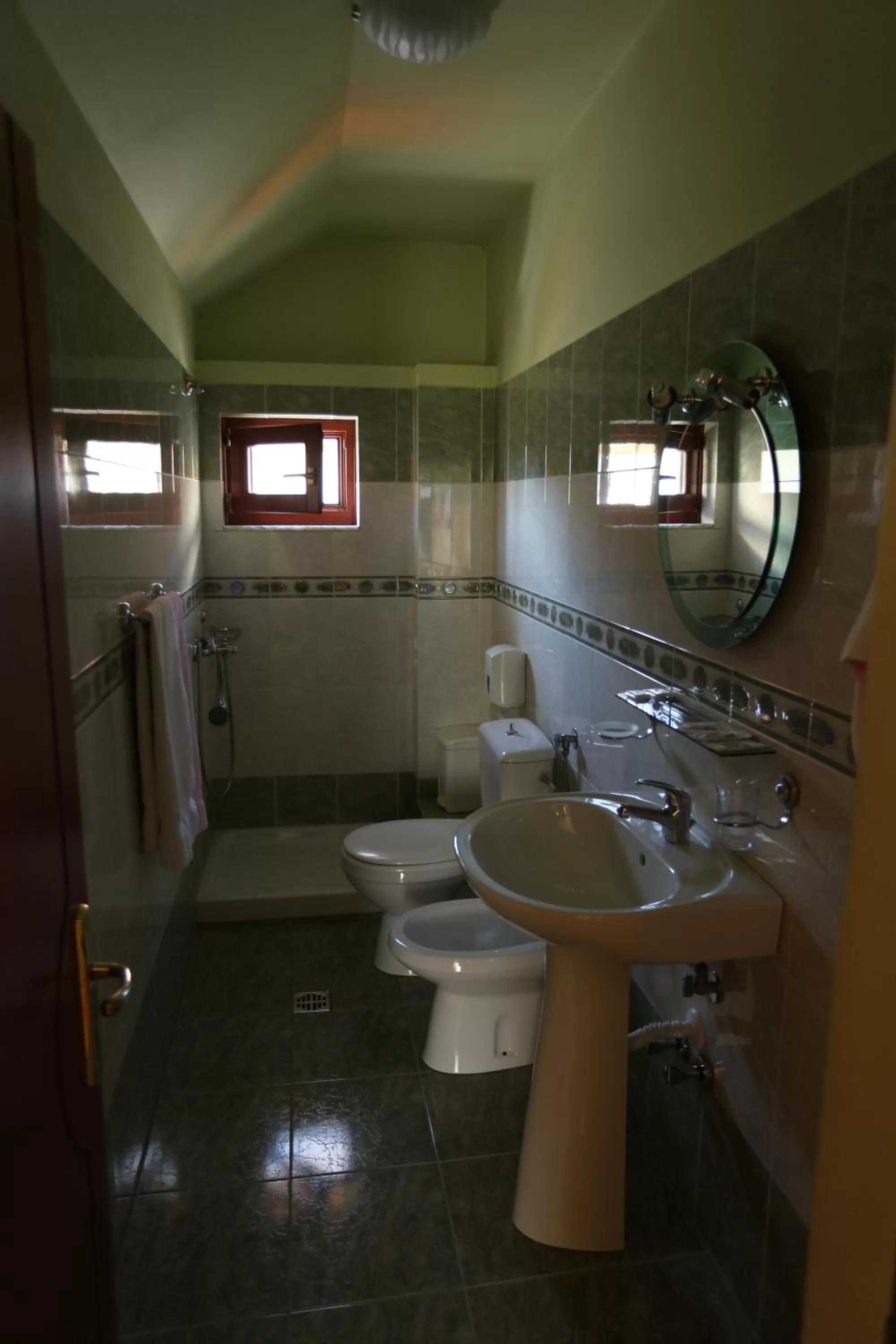 Toilet, Bathroom in Guesthouse Bimbli