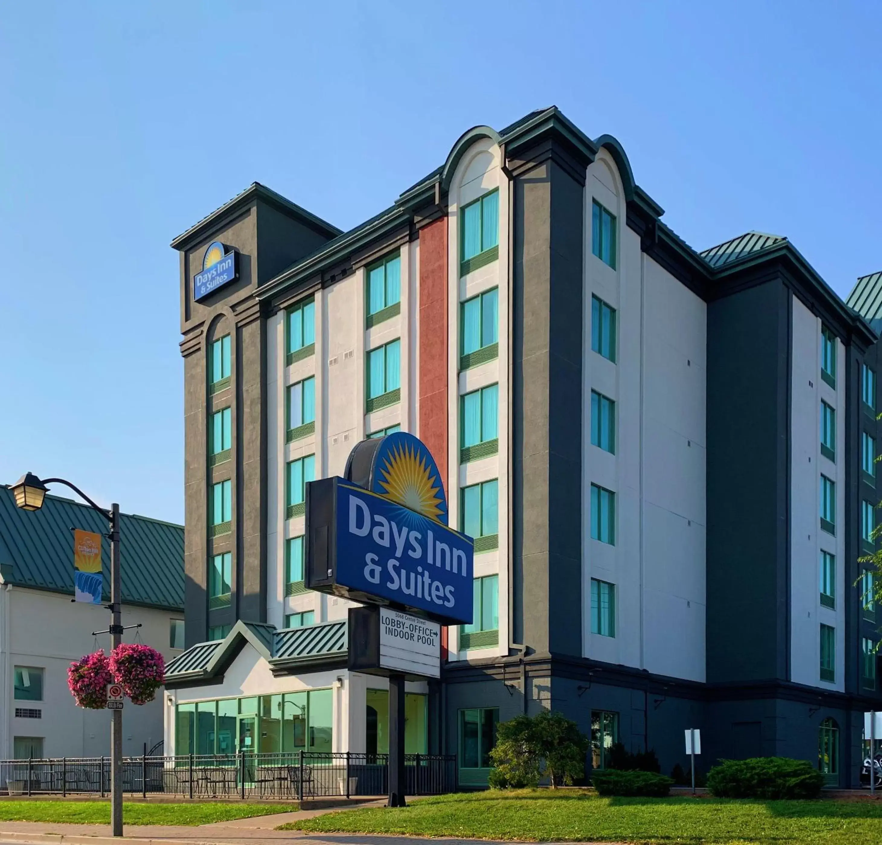 Days Inn by Wyndham Niagara Falls Centre St By the Falls Days Inn by Wyndham Niagara Falls Centre St By the Falls