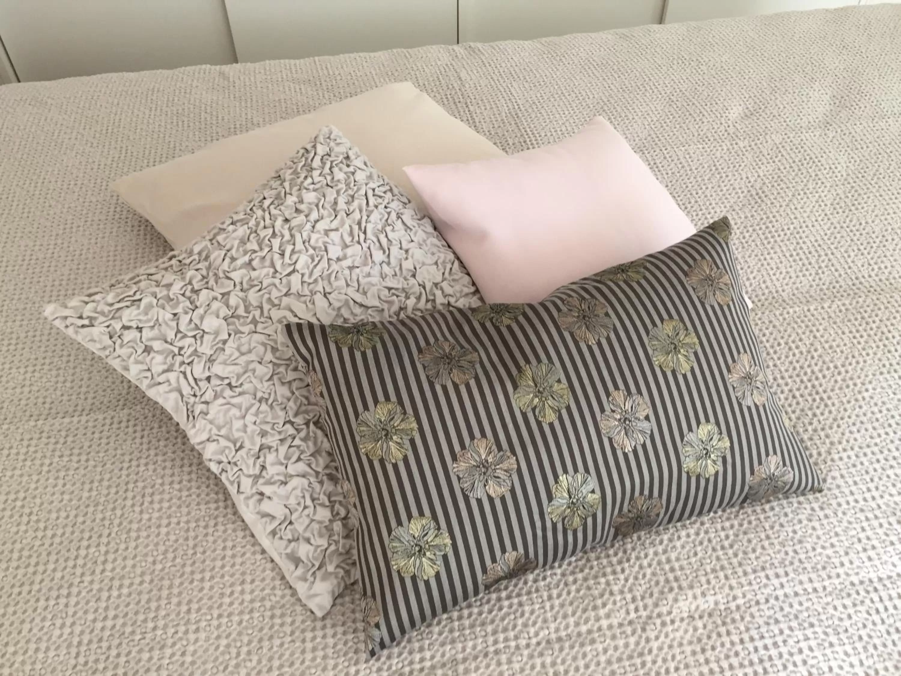 Decorative detail in Studio Living...