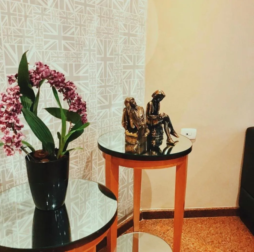 Decorative detail in London Class Hotéis