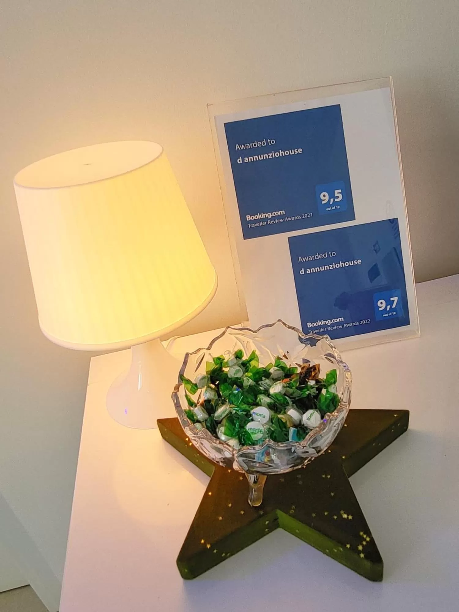 Lobby or reception in D ANNUNZIO house