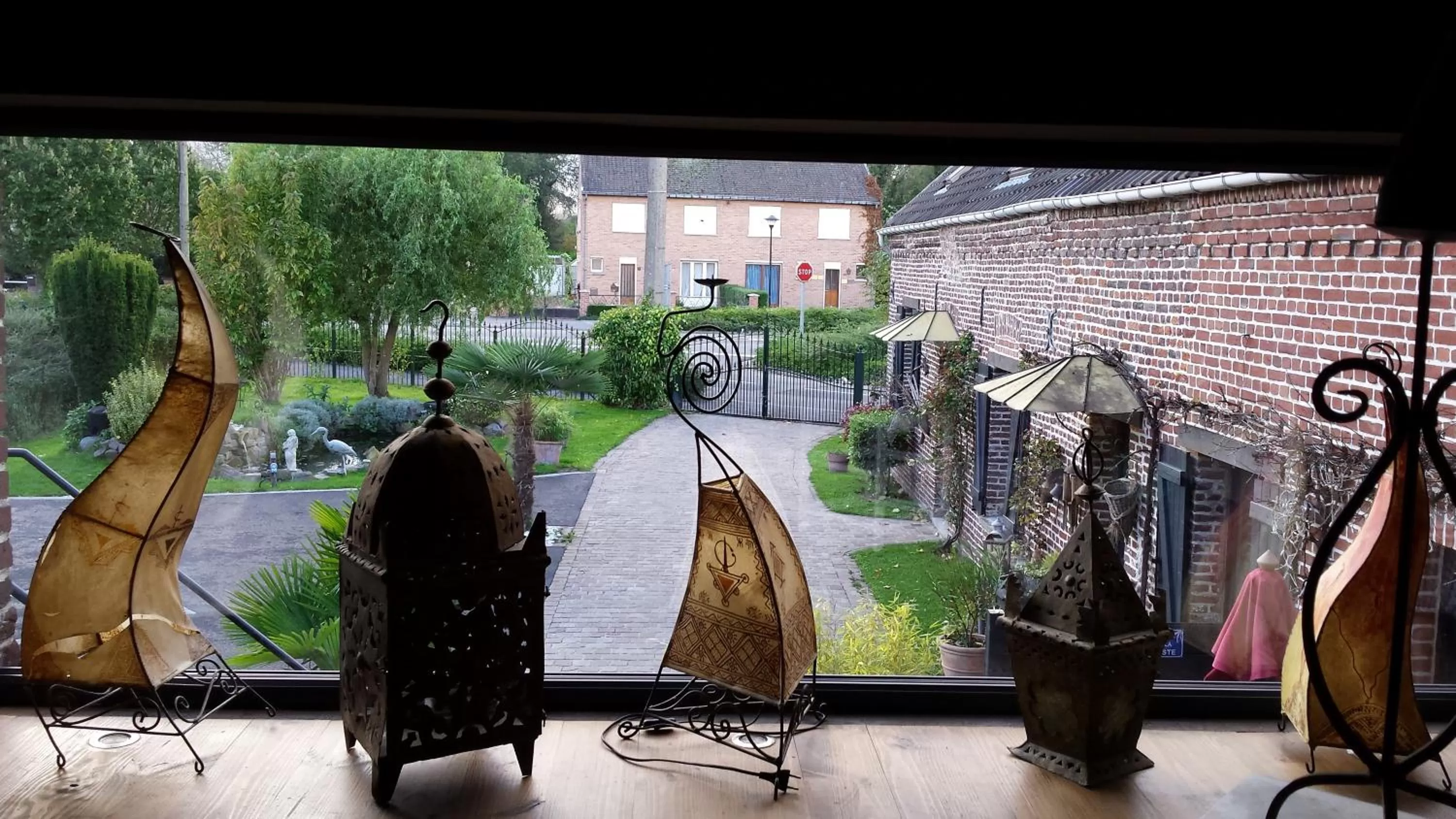 Decorative detail in Secret d'une Nuit a vicq prės de valenciennes,onnaing,saint saulve avec piscine , jaccuzi