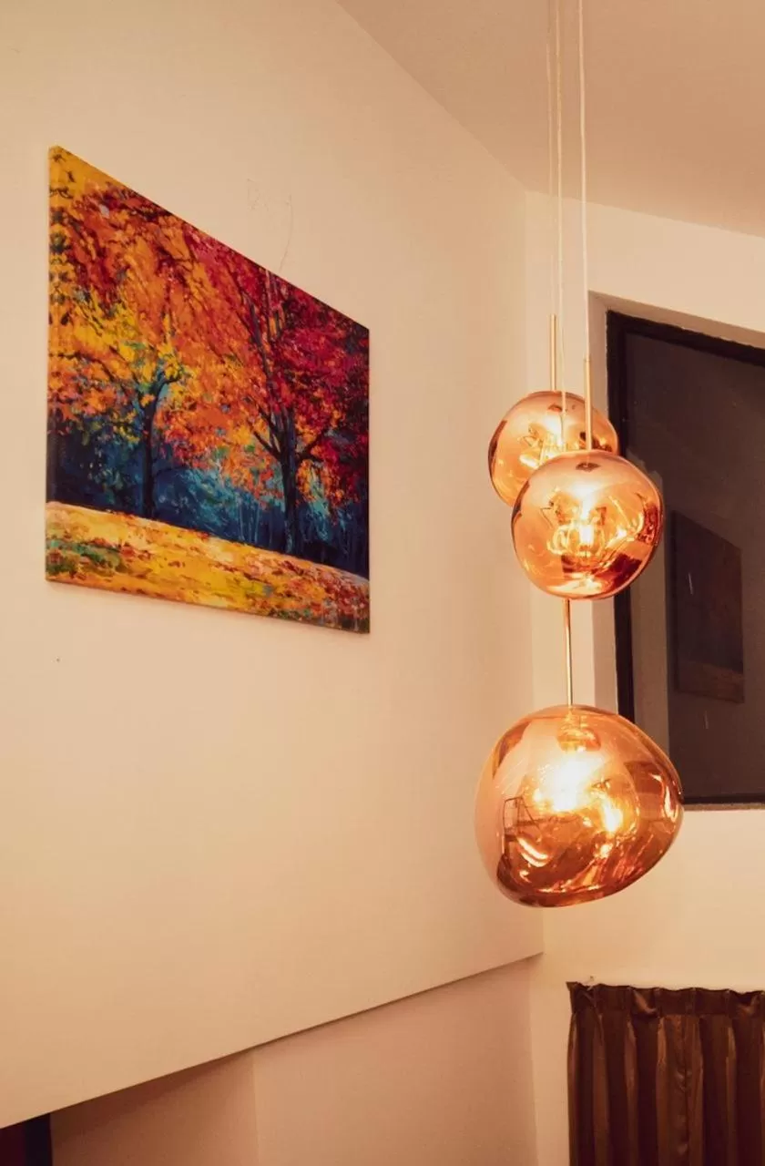 Communal lounge/ TV room, TV/Entertainment Center in HALF Hotel, Calangute