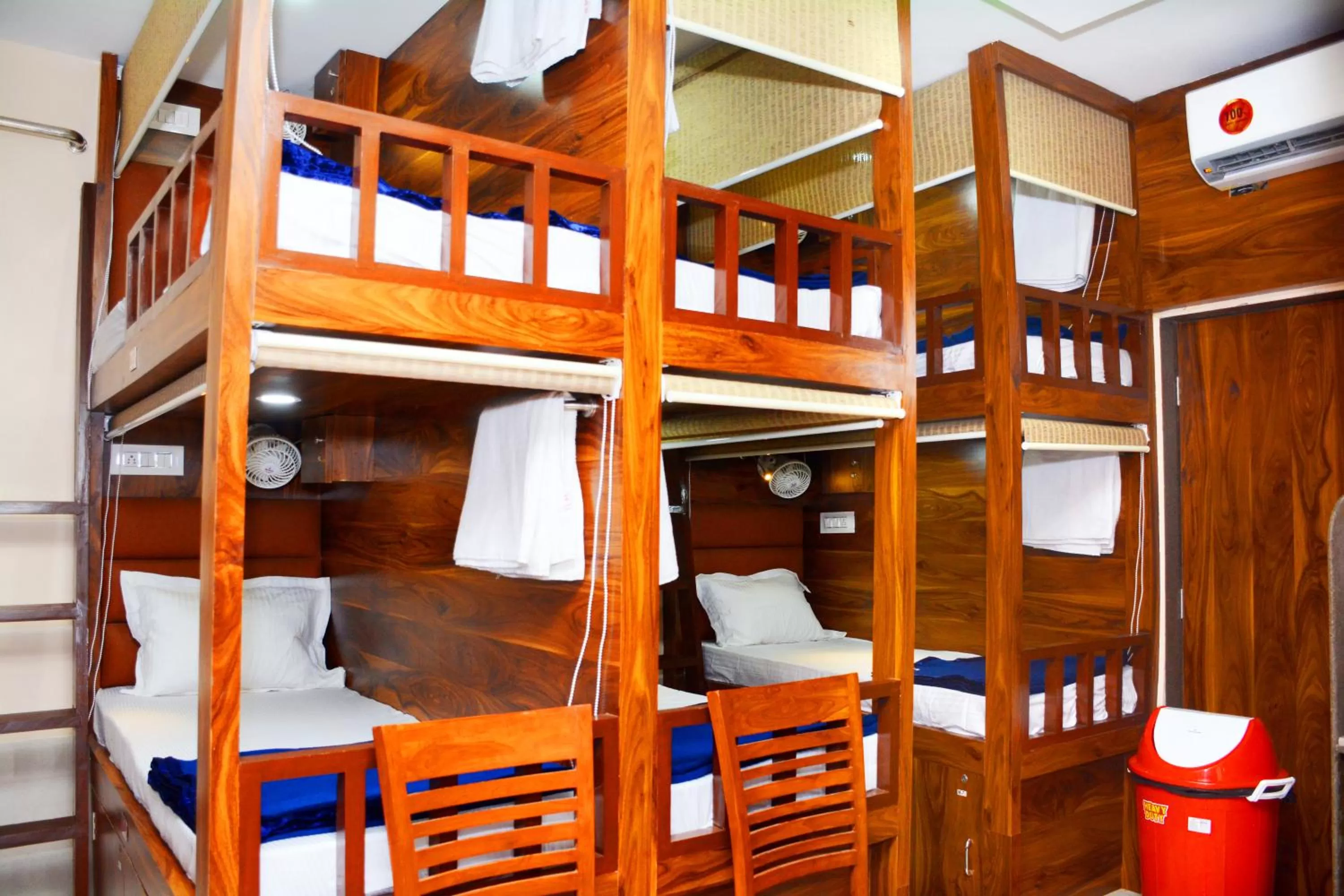 Bunk Bed in Hotel Nest N Rest - Mumbai