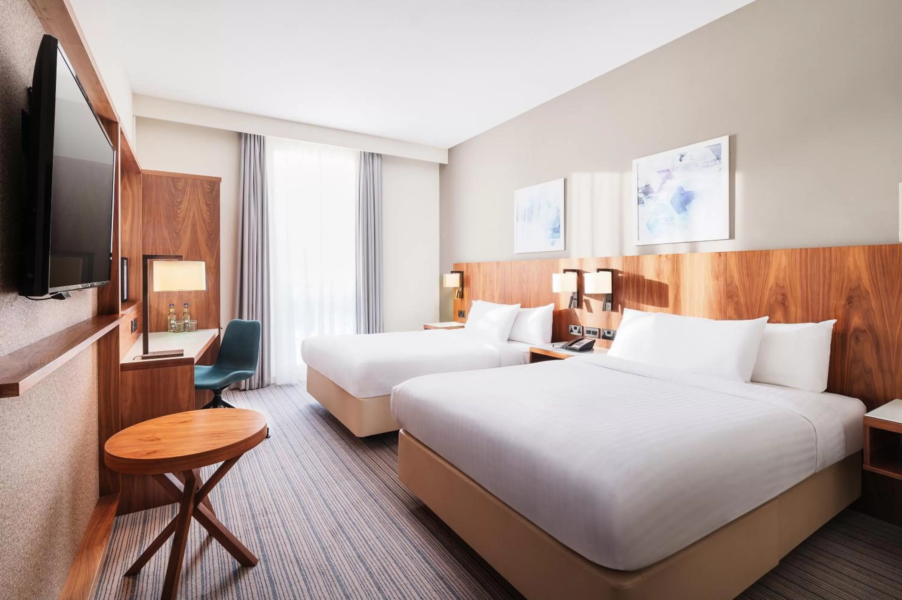 Bedroom, Bed in Courtyard by Marriott London Gatwick Airport