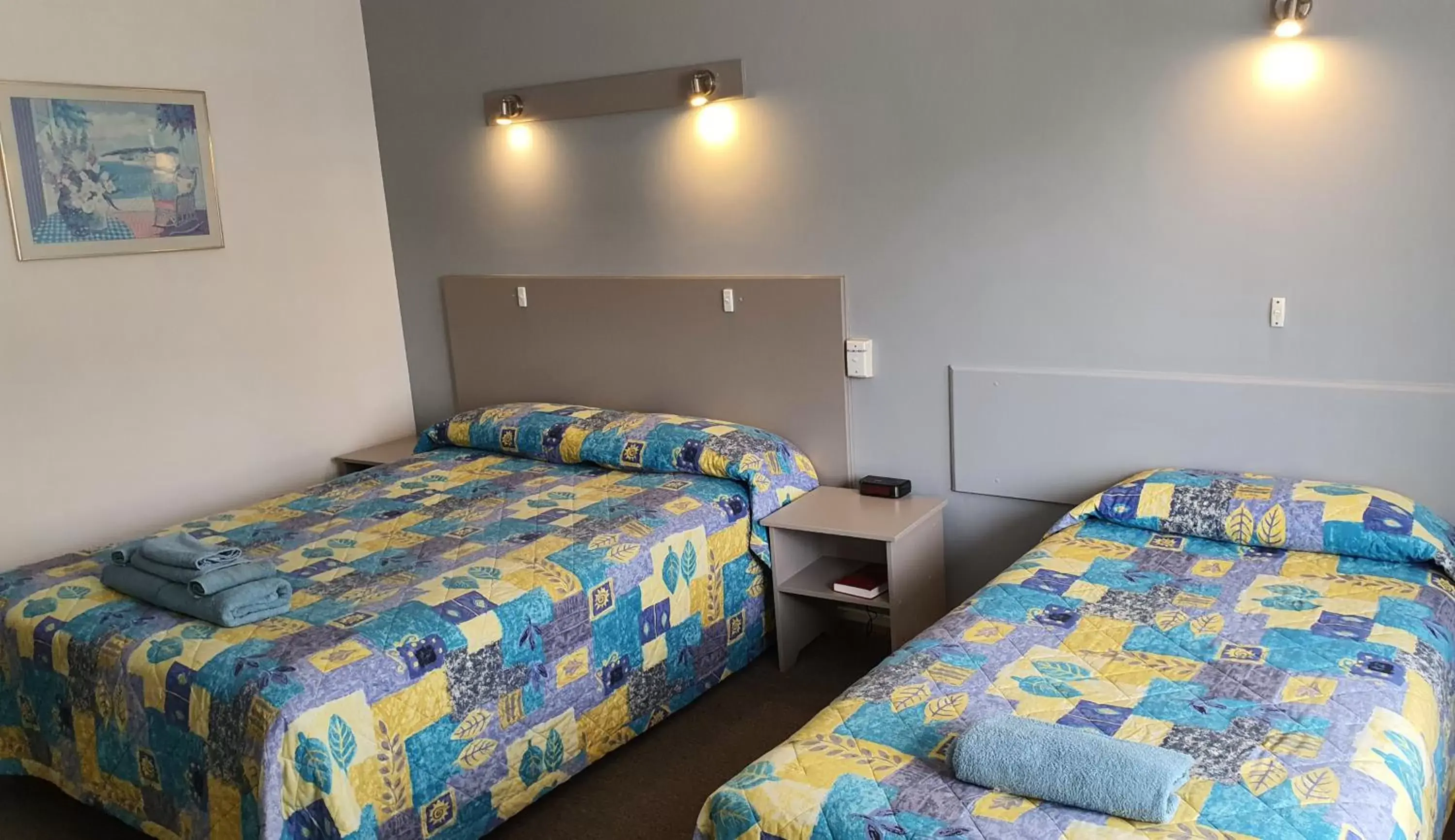 Standard Double or Twin Room in Cobb Inlander Motel Standard Double or Twin Room in Cobb Inlander Motel