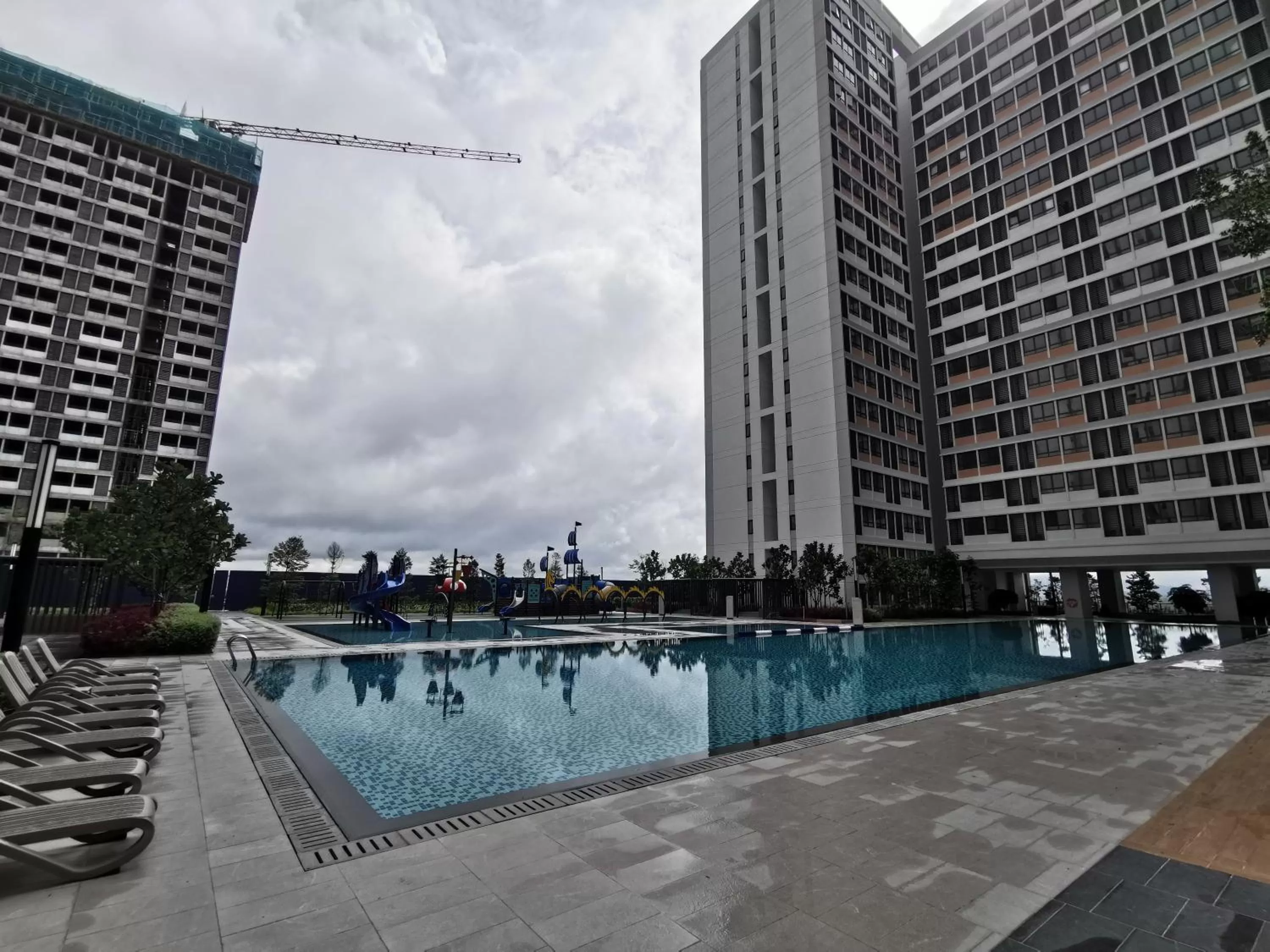 Swimming Pool in Horizon Suites by CH Homes , Sepang near by KLIA - KLIA 2