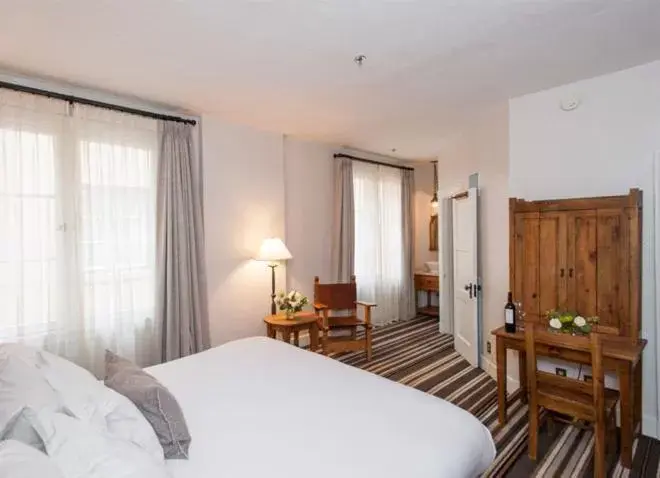 Deluxe Queen Room in Hotel St Francis Deluxe Queen Room in Hotel St Francis