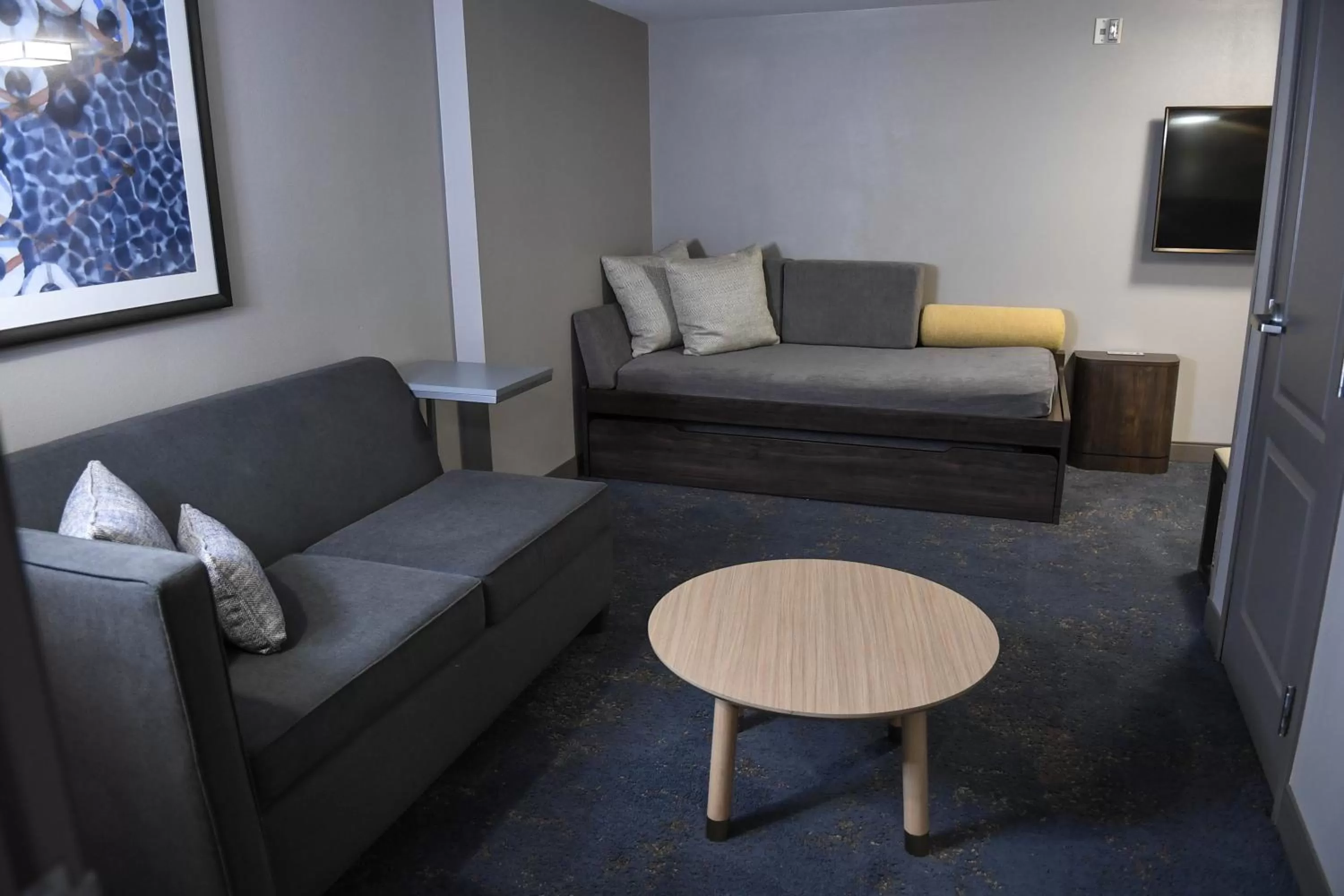 Photo of the whole room in Holiday Inn Valdosta Conference Center by IHG