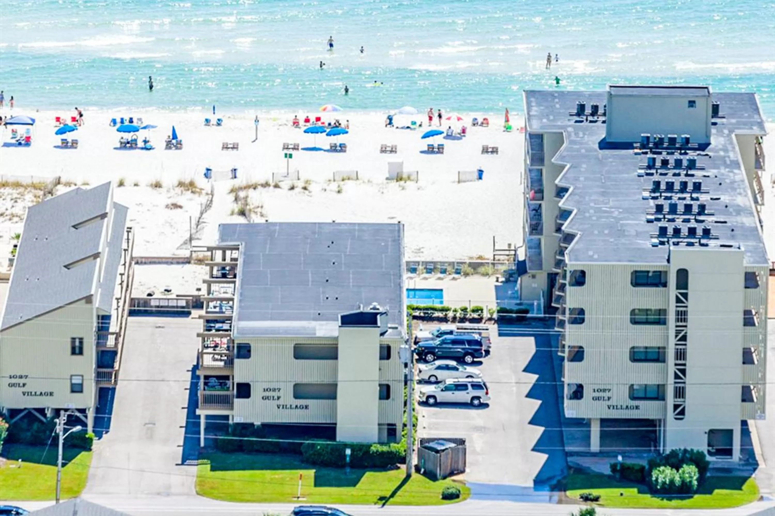 Bird's-eye View in Gulf Village II