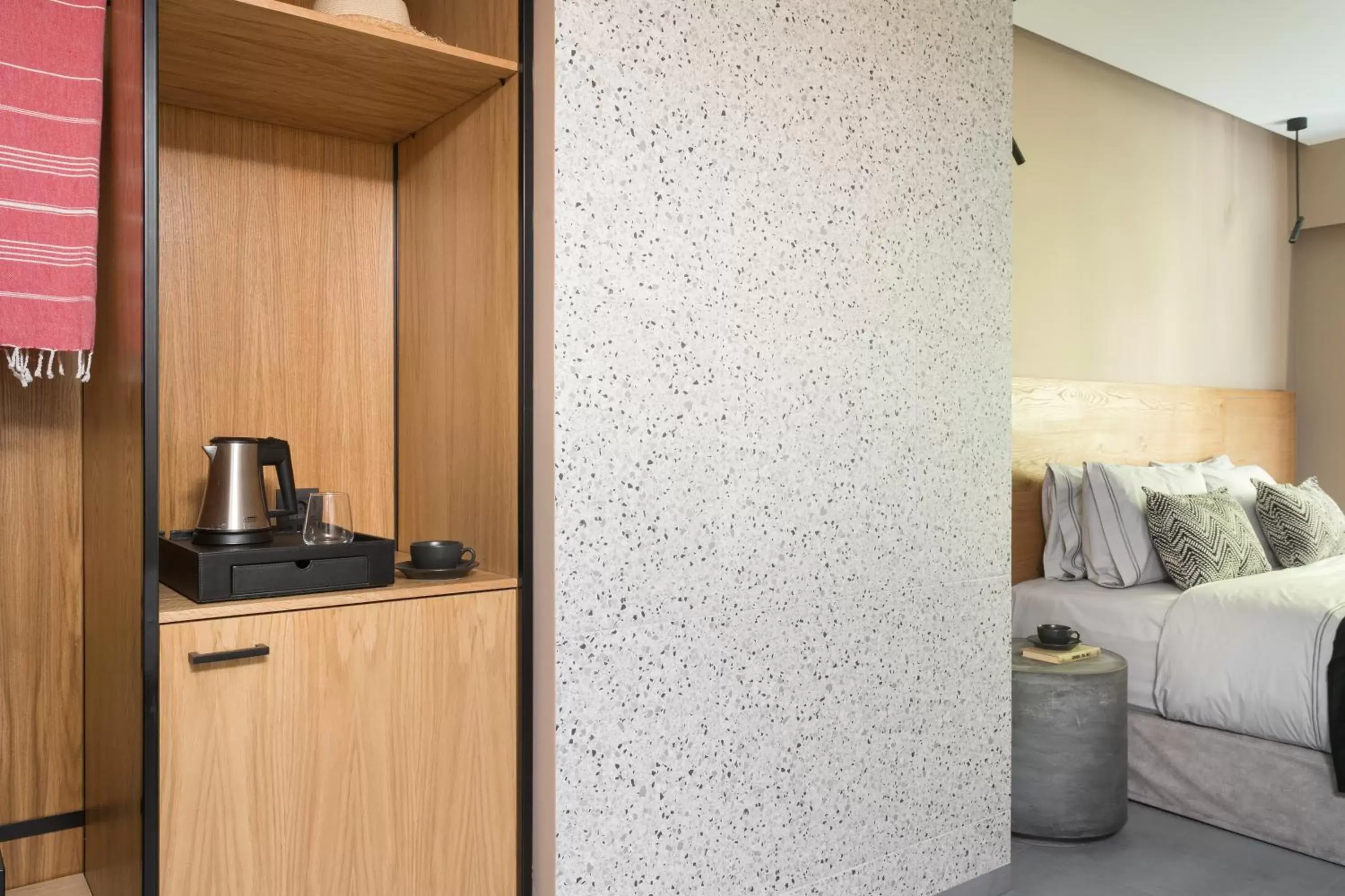 Two-Bedroom Suite in 11 Enteka Acropolis Suites Two-Bedroom Suite in 11 Enteka Acropolis Suites