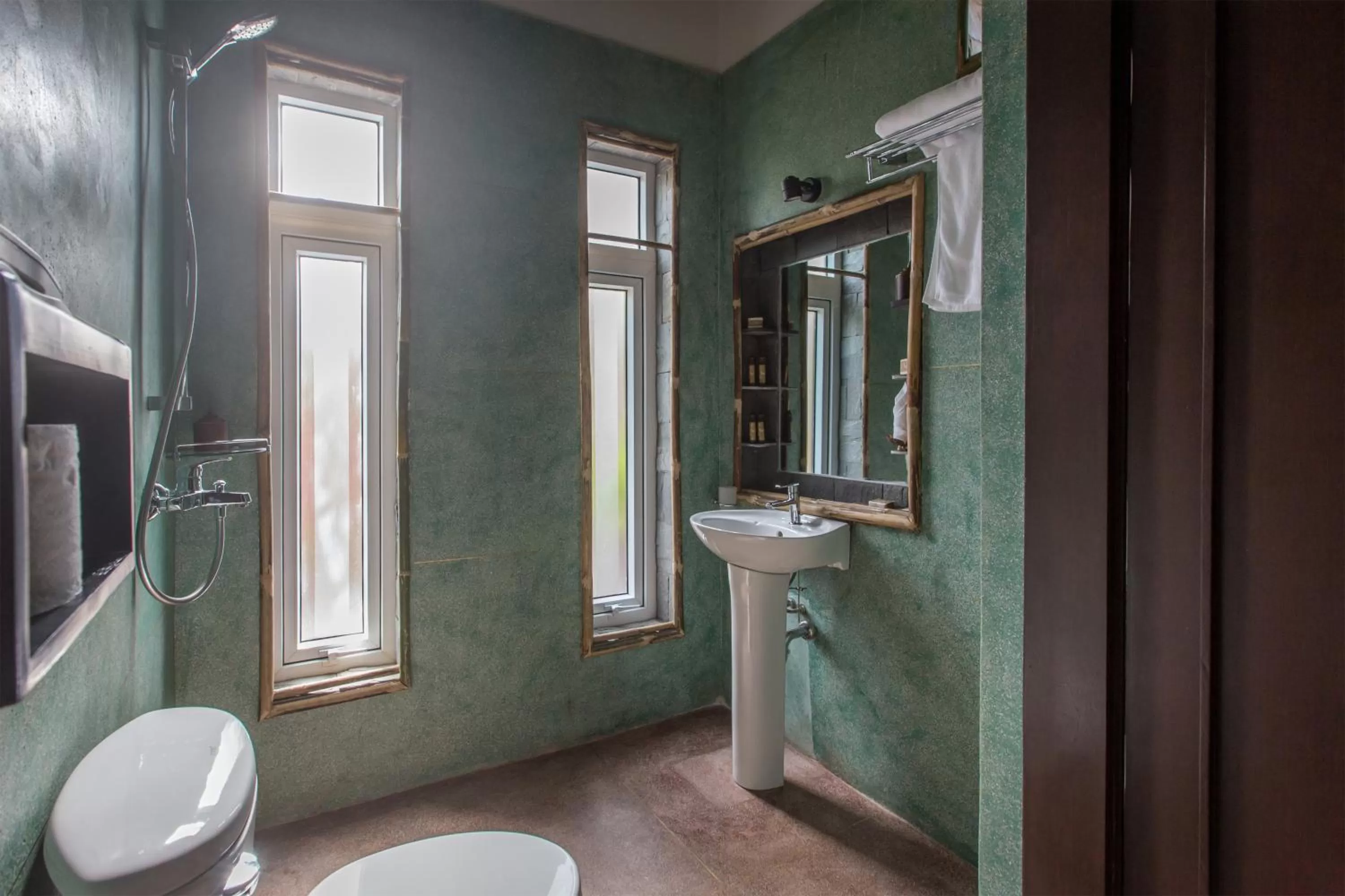 Bathroom in De Sarann Villa