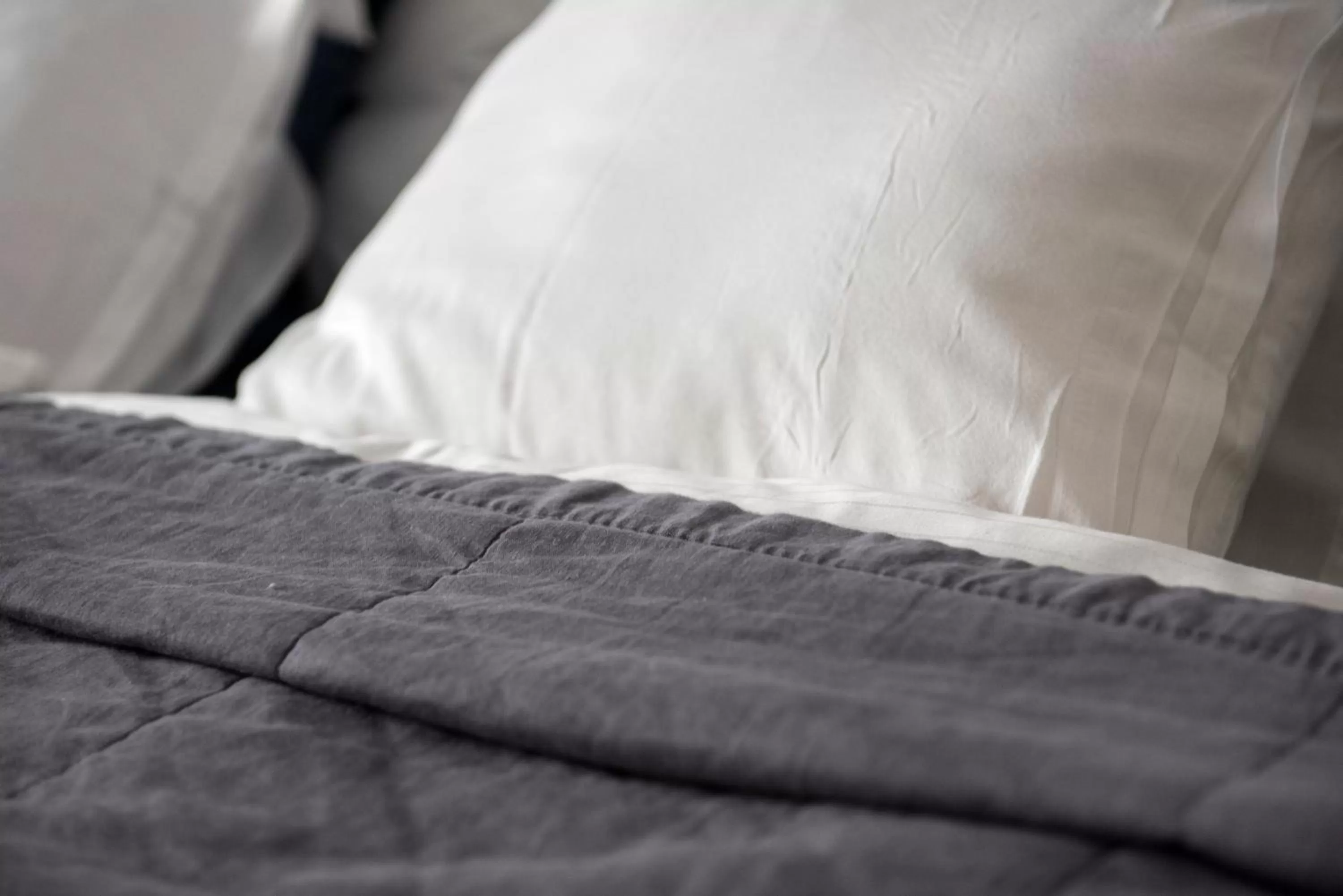 Decorative detail, Bed in Hotell Repet