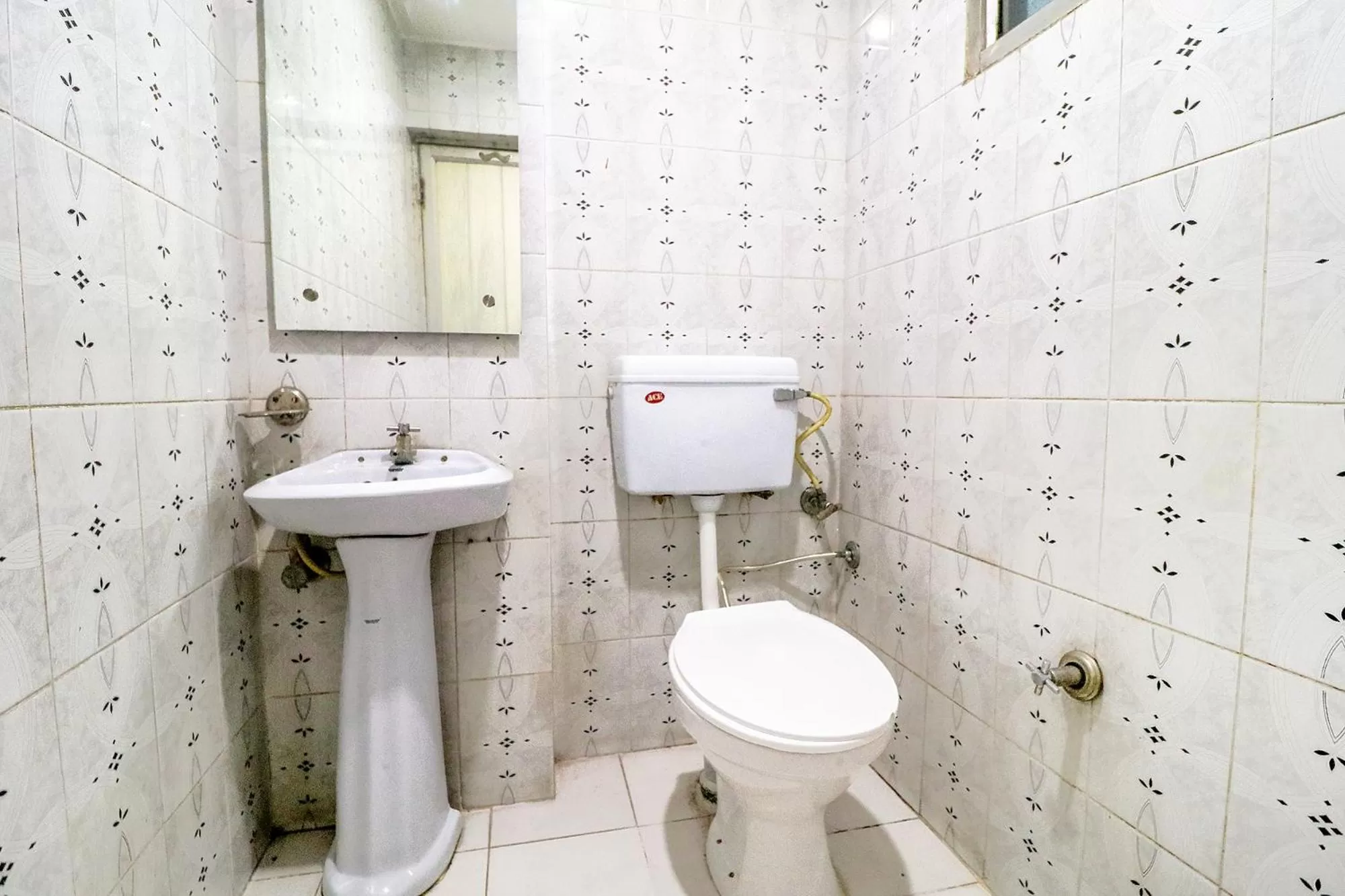 Toilet, Bathroom in FabHotel Amritsar Residency