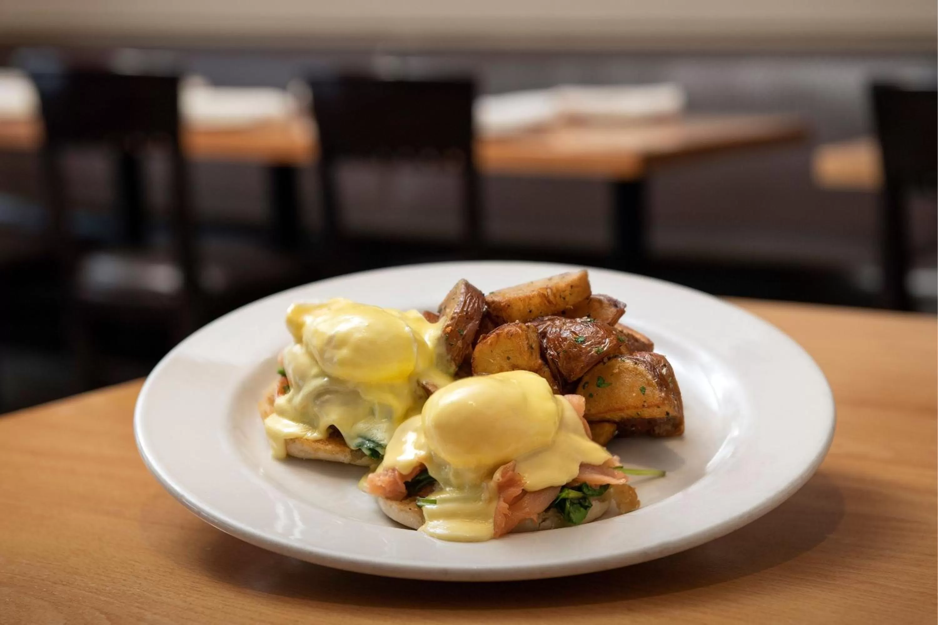 Restaurant/places to eat in The Westin Sacramento Riverfront Hotel & Spa