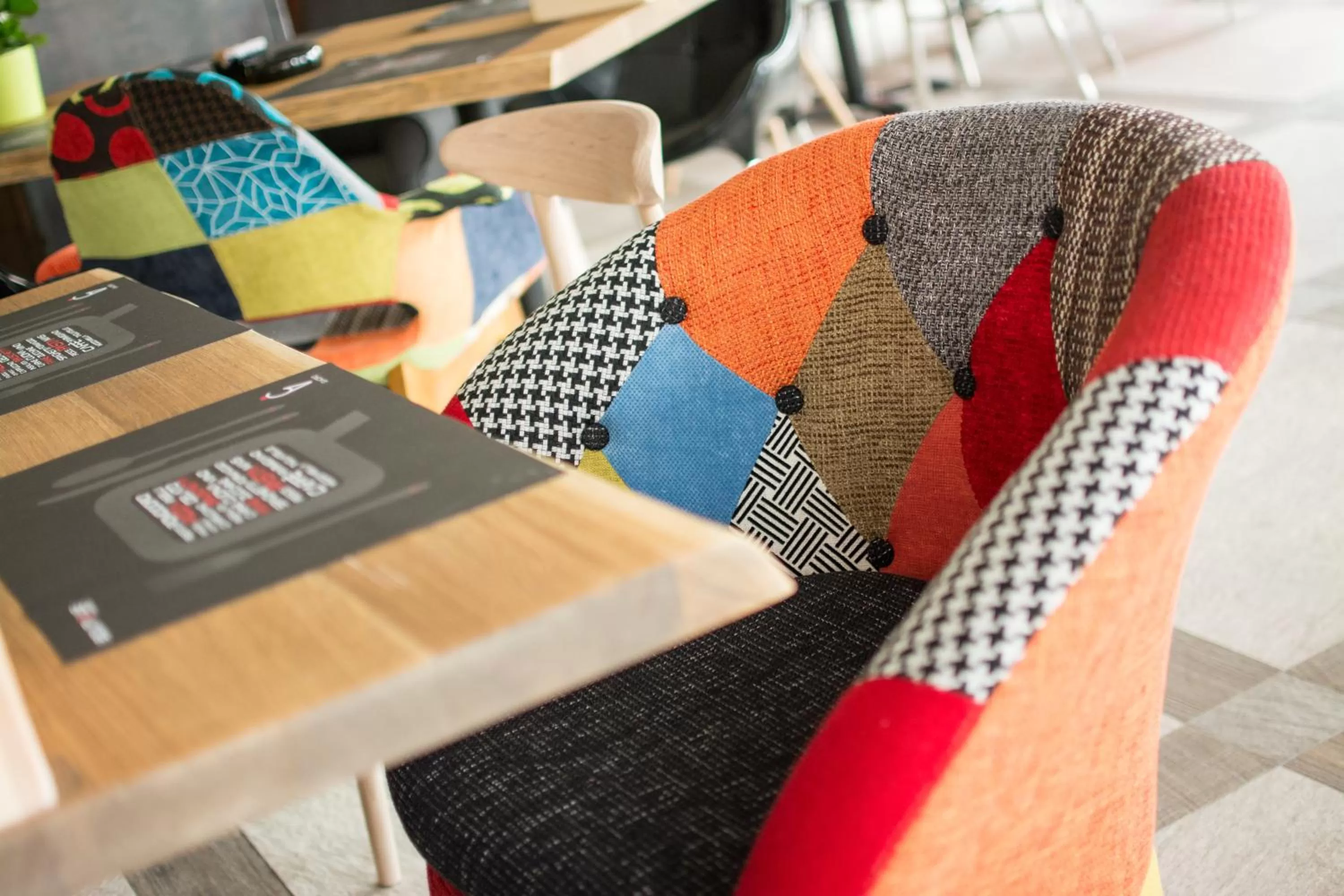 Restaurant/places to eat in Boutique Rooms