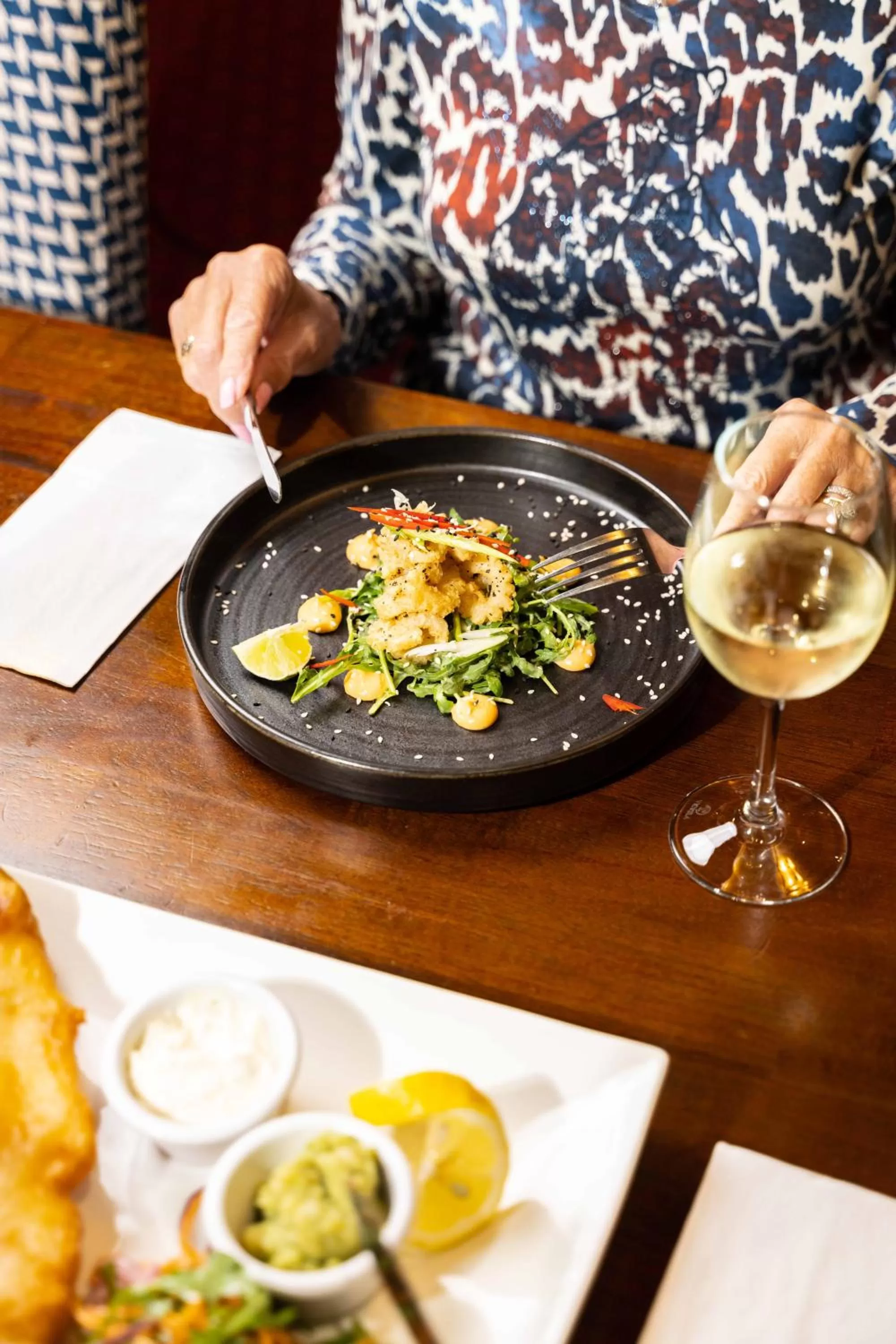 Food and drinks in Dillon’s Hotel