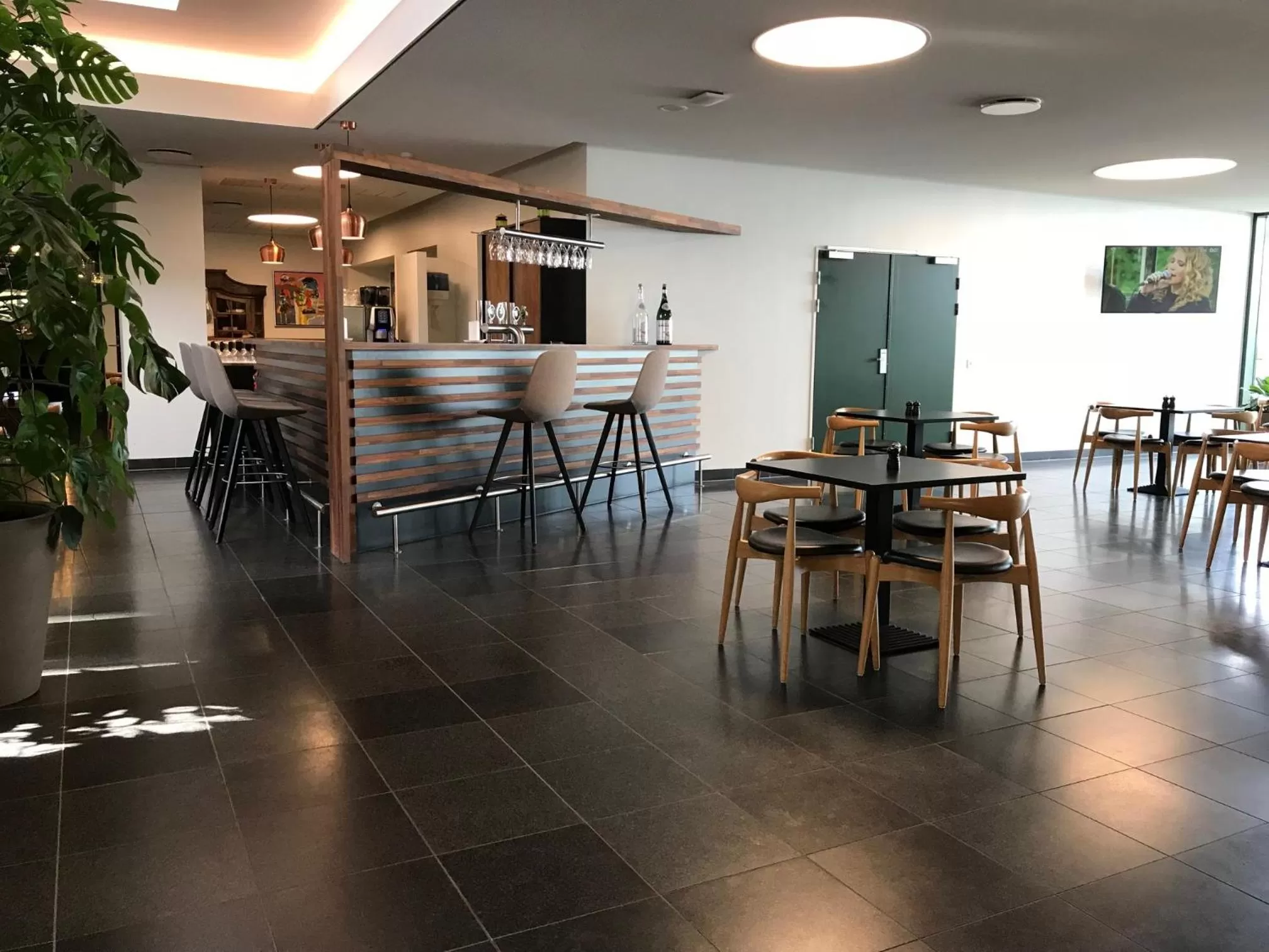 Restaurant/places to eat in Glostrup Park Hotel