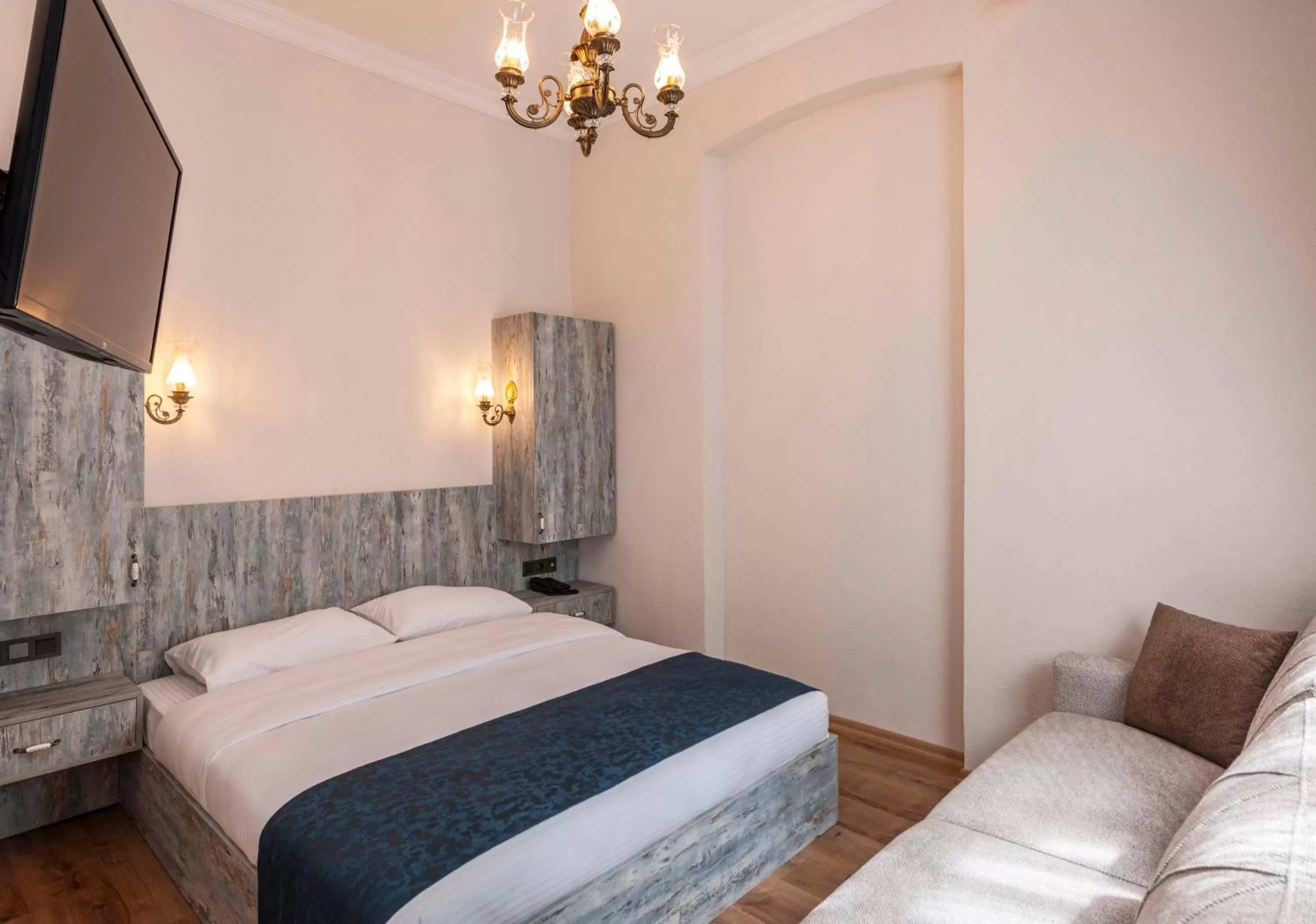 Bed in Element Garden