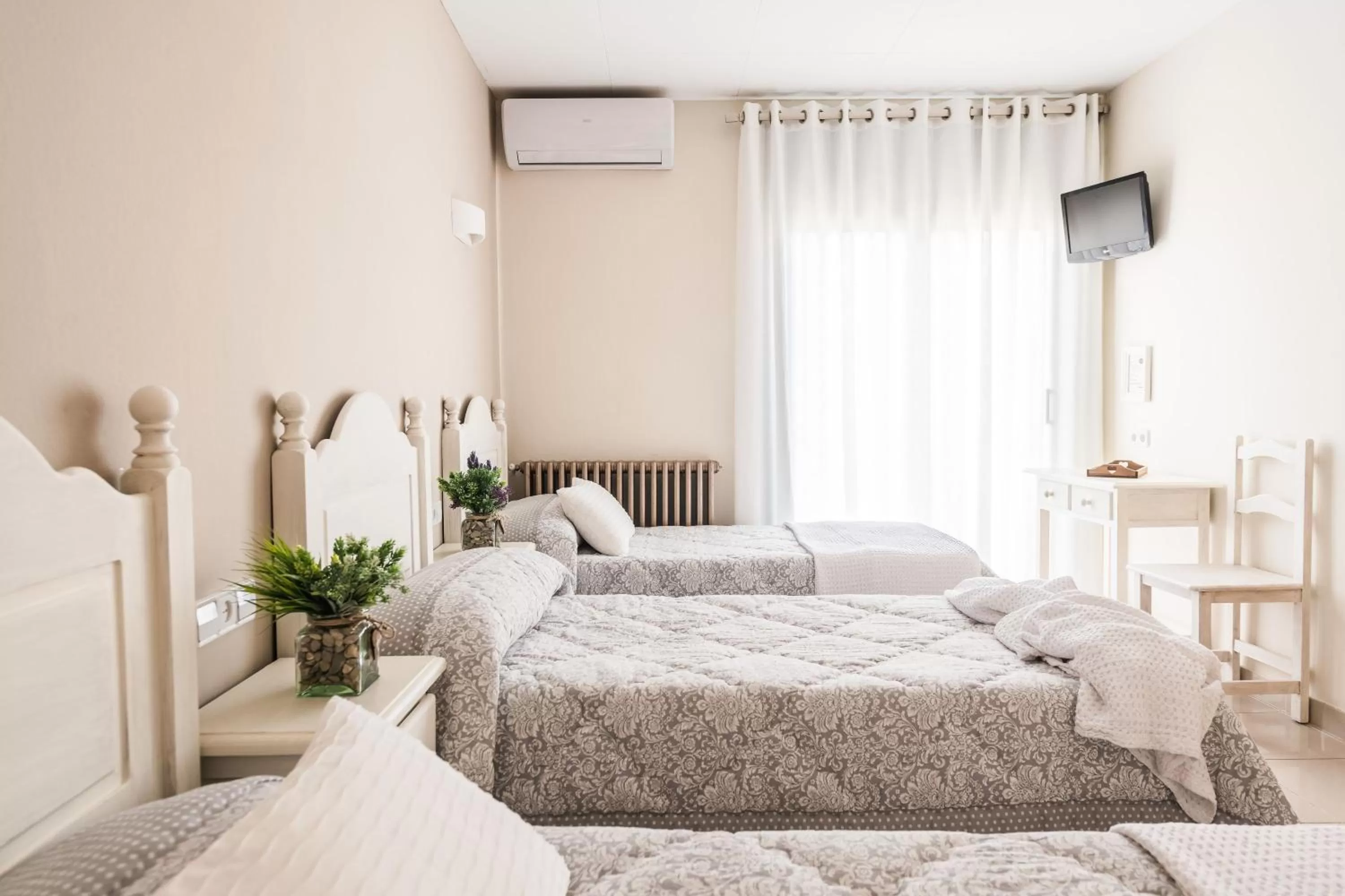 Bed in Hostal Buenos Aires