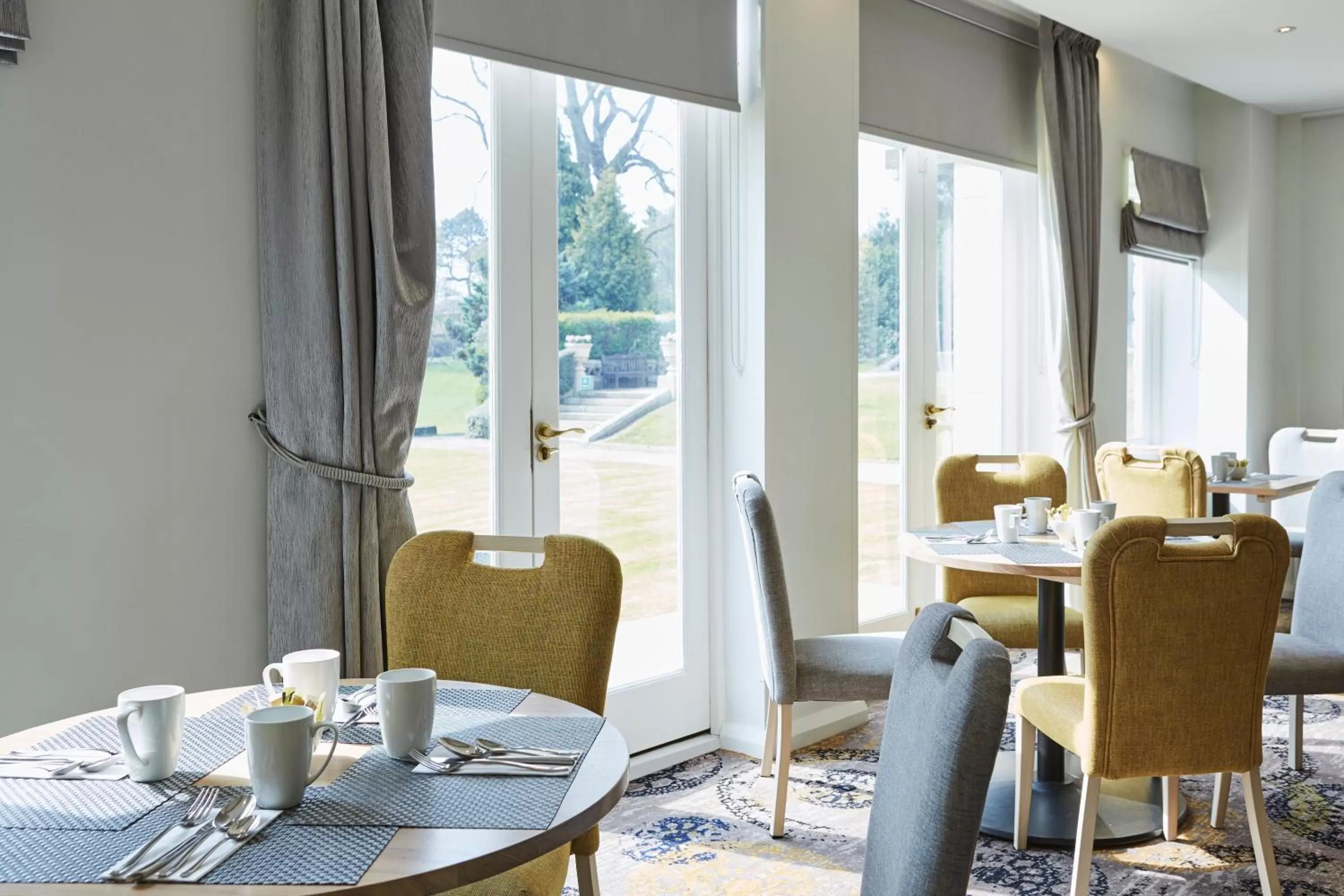 Restaurant/places to eat in Mercure Sheffield Kenwood Hall & Spa