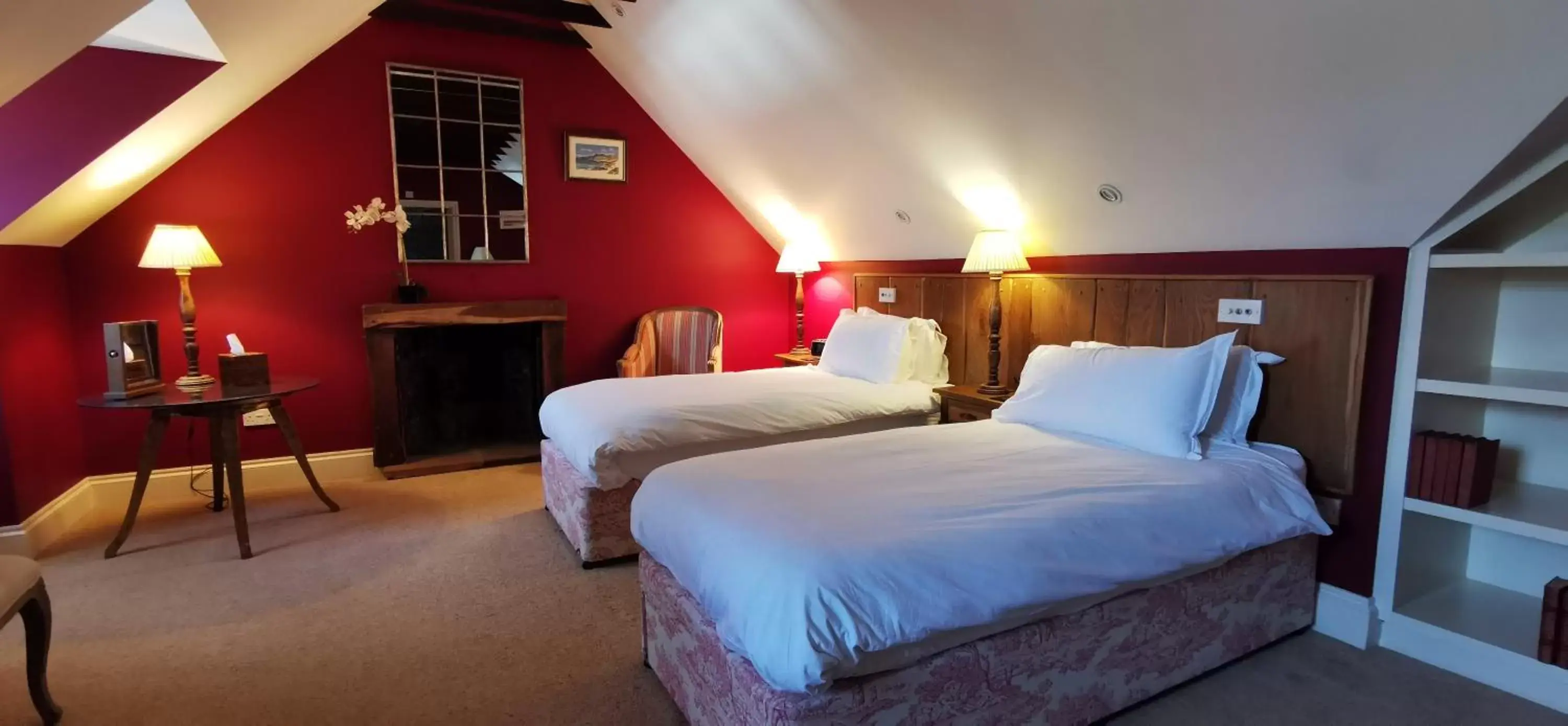 Deluxe Twin Room in Buccleuch and Queensberry Arms Hotel Deluxe Twin Room in Buccleuch and Queensberry Arms Hotel