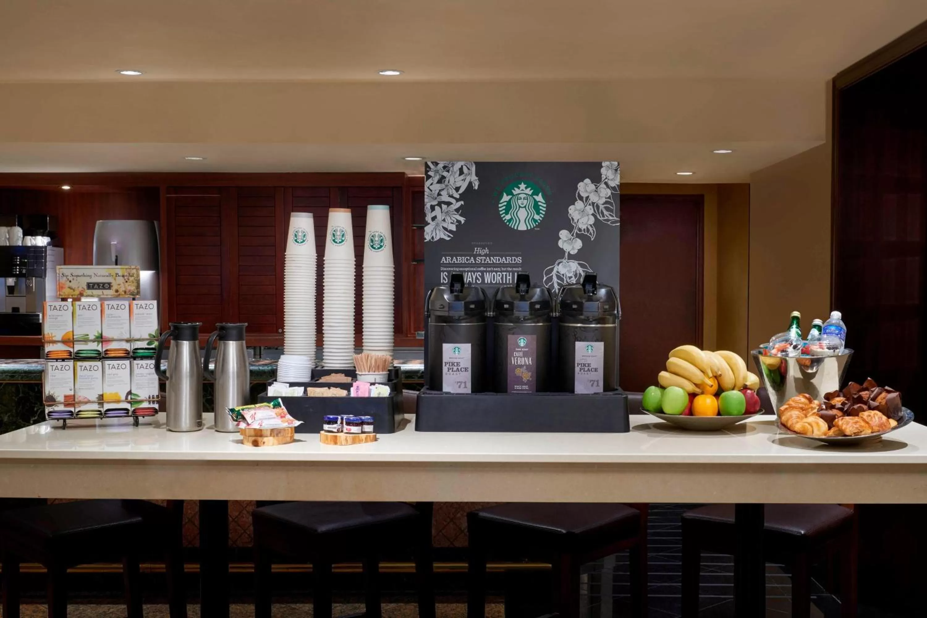 Restaurant/places to eat in Sheraton Ottawa Hotel