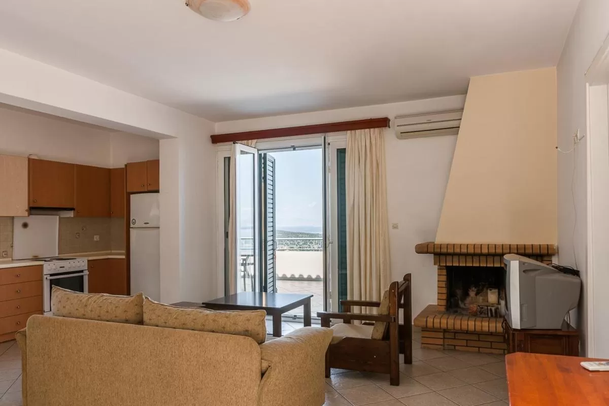 TV and multimedia in Epidavros Seascape