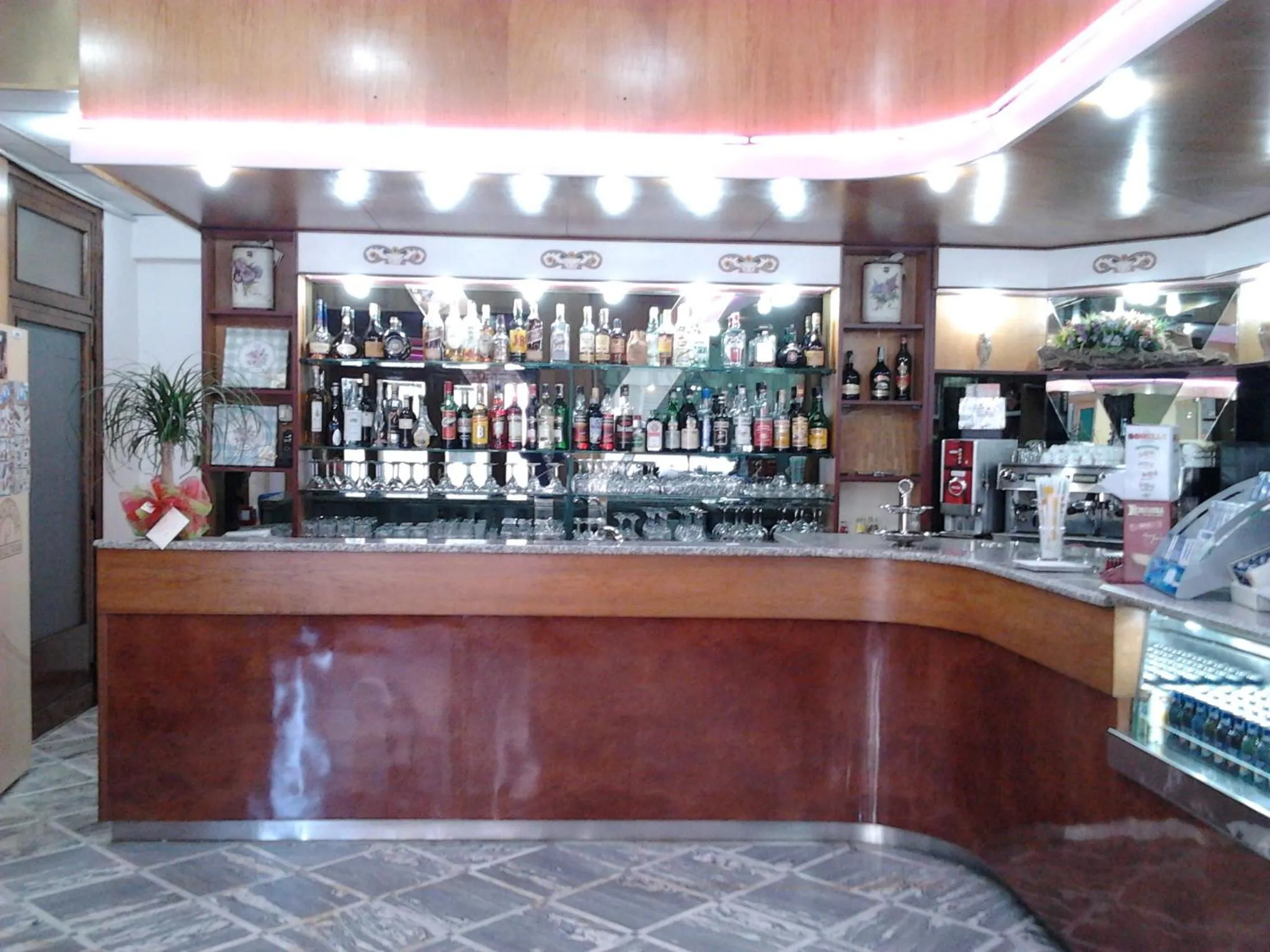 Lounge or bar in Grande Albergo Abruzzo