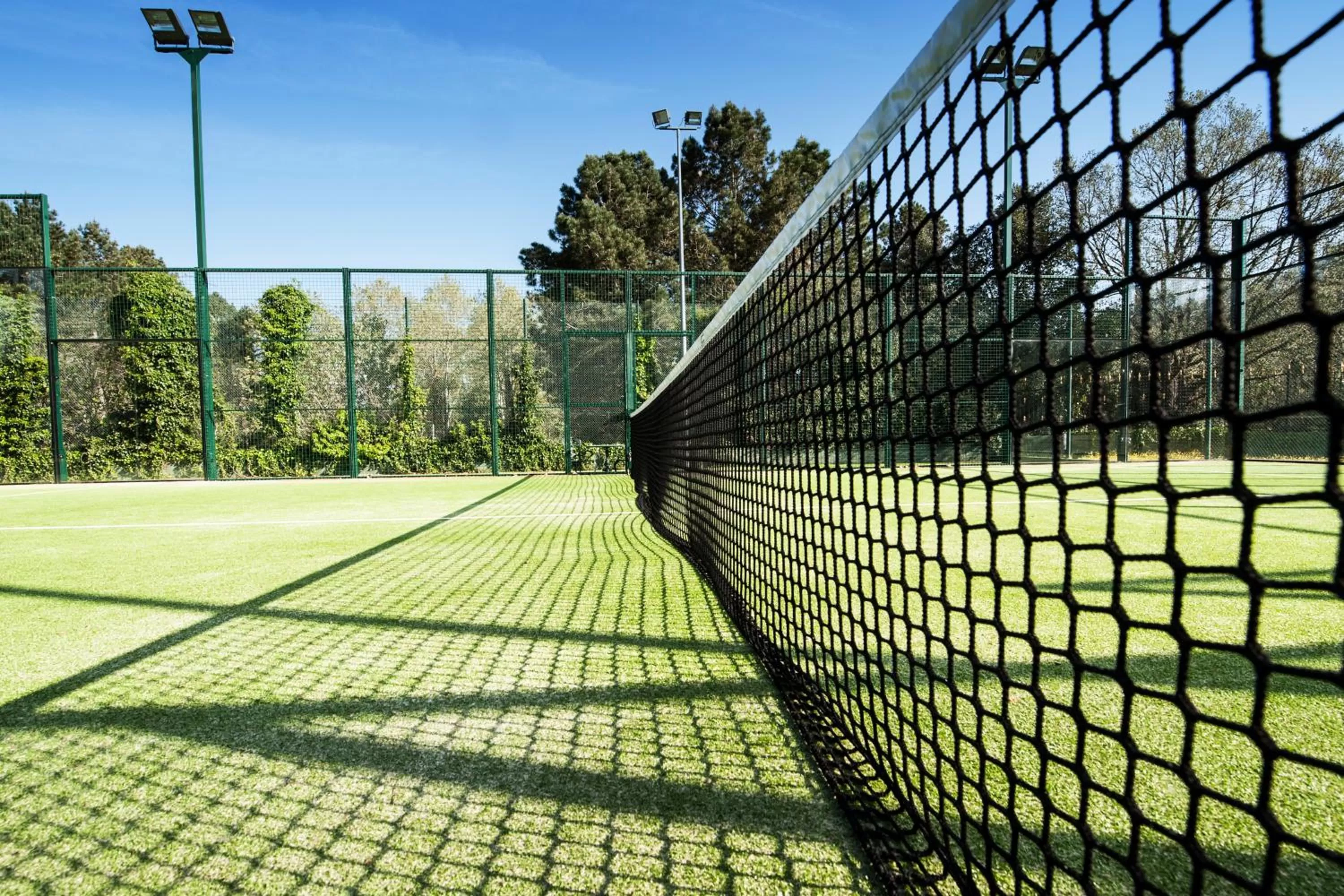 Tennis court in Mas Tapiolas