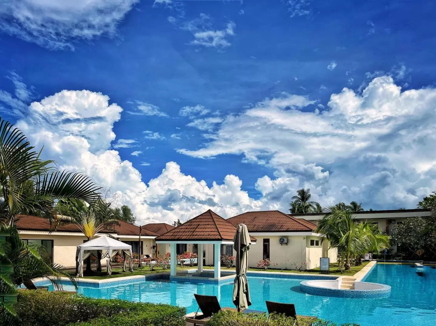 Property building in Amphitrite Resort