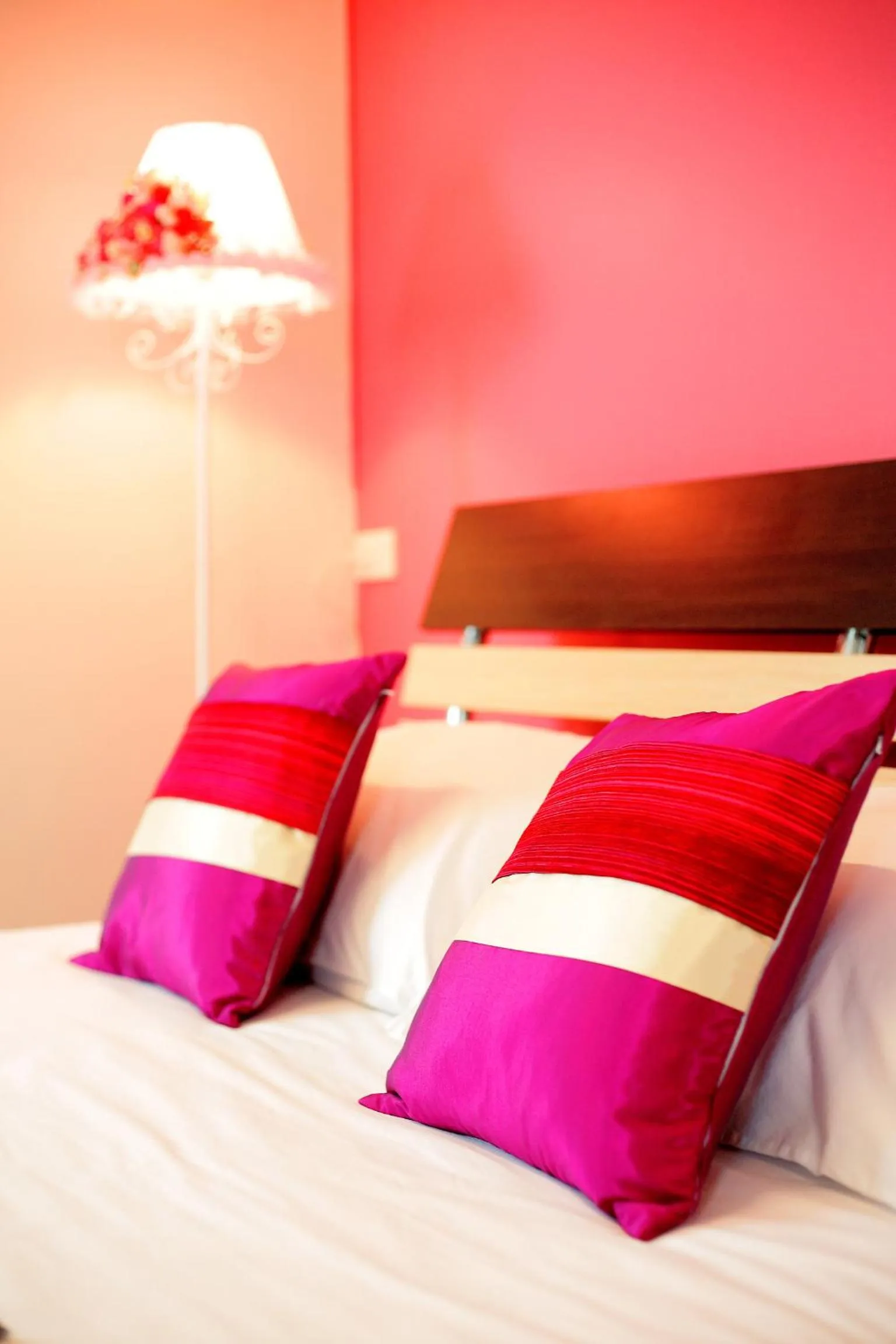 Bedroom, Bed in Smile Inn