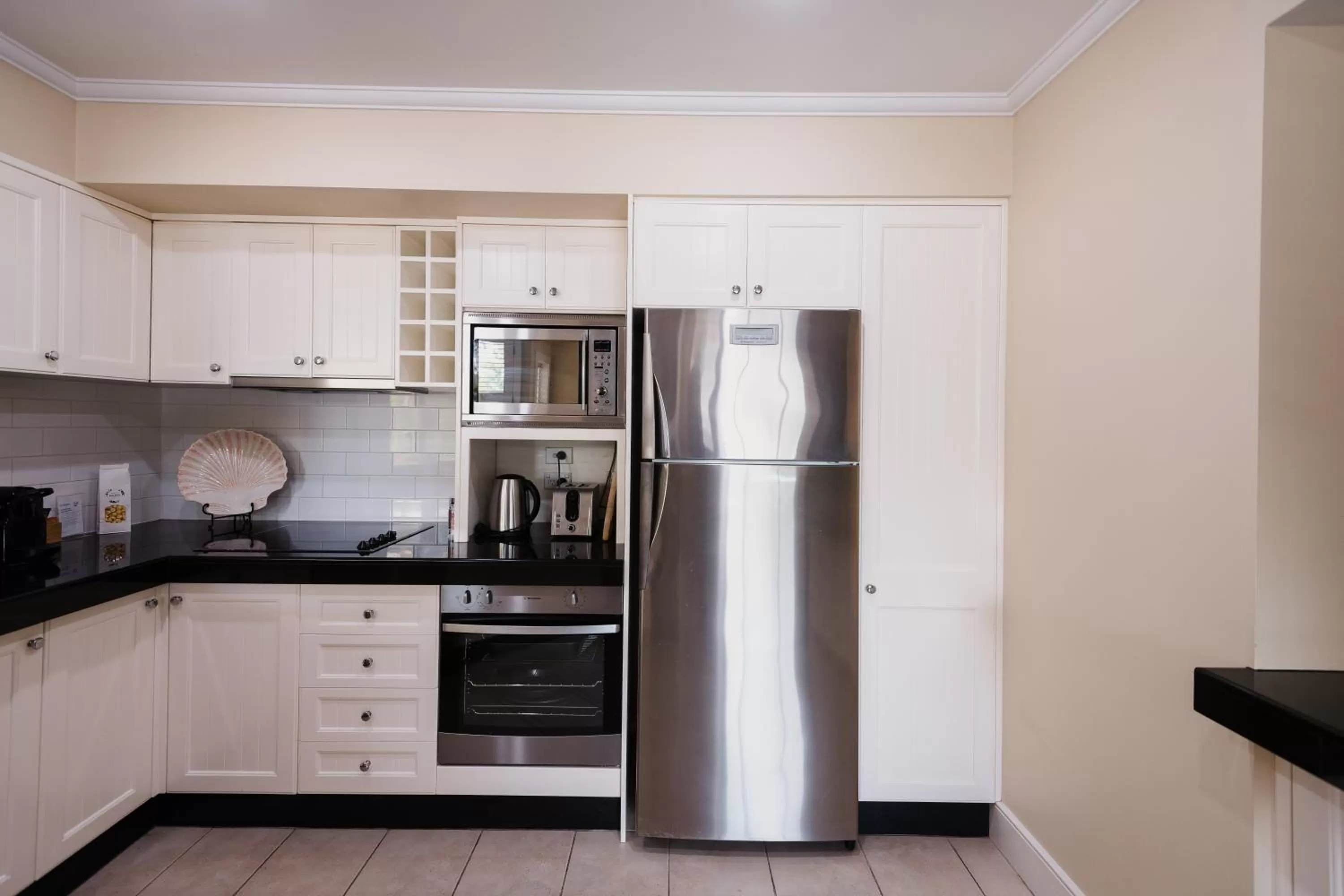 Coffee/tea facilities in Villa Beach Palm Cove