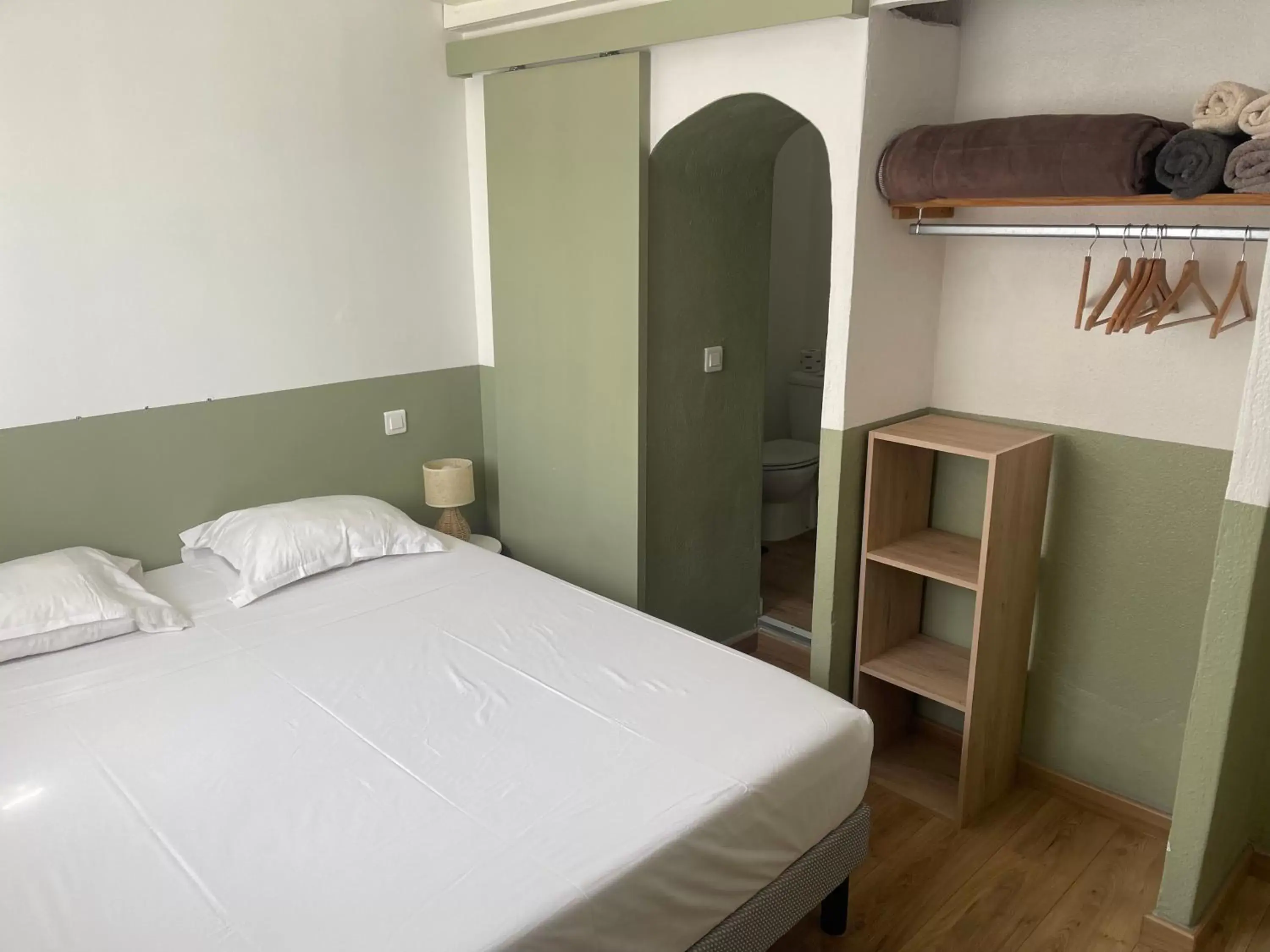 Classic Triple Room in Restaurant - Chambres d'Hôtes Terra Bella Lecci Classic Triple Room in Restaurant - Chambres d'Hôtes Terra Bella Lecci