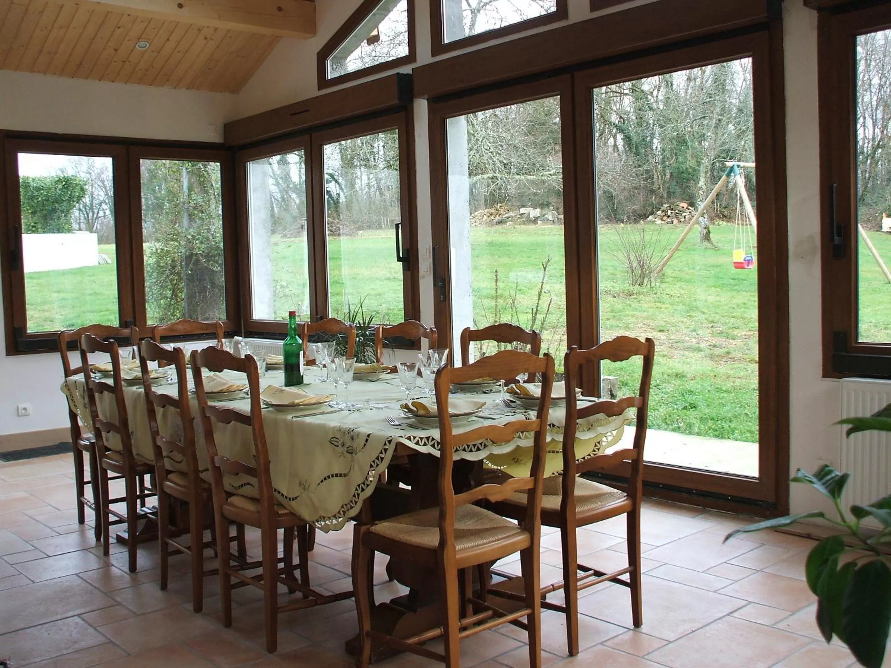 Restaurant/places to eat in La Ferme De Montard