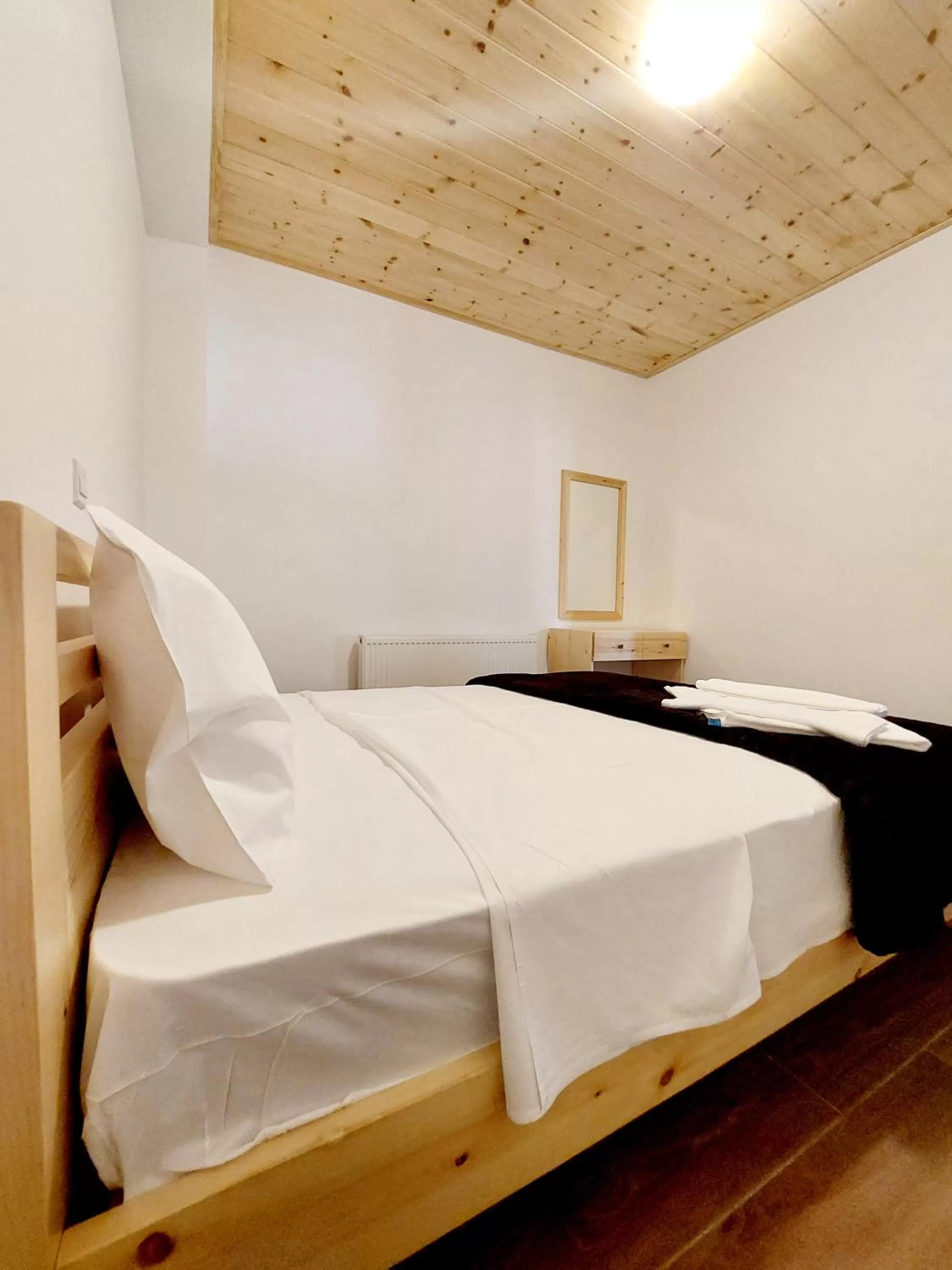 Bed in Agros Green Valley Suites