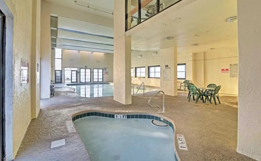 Swimming pool in Suites at the Beach