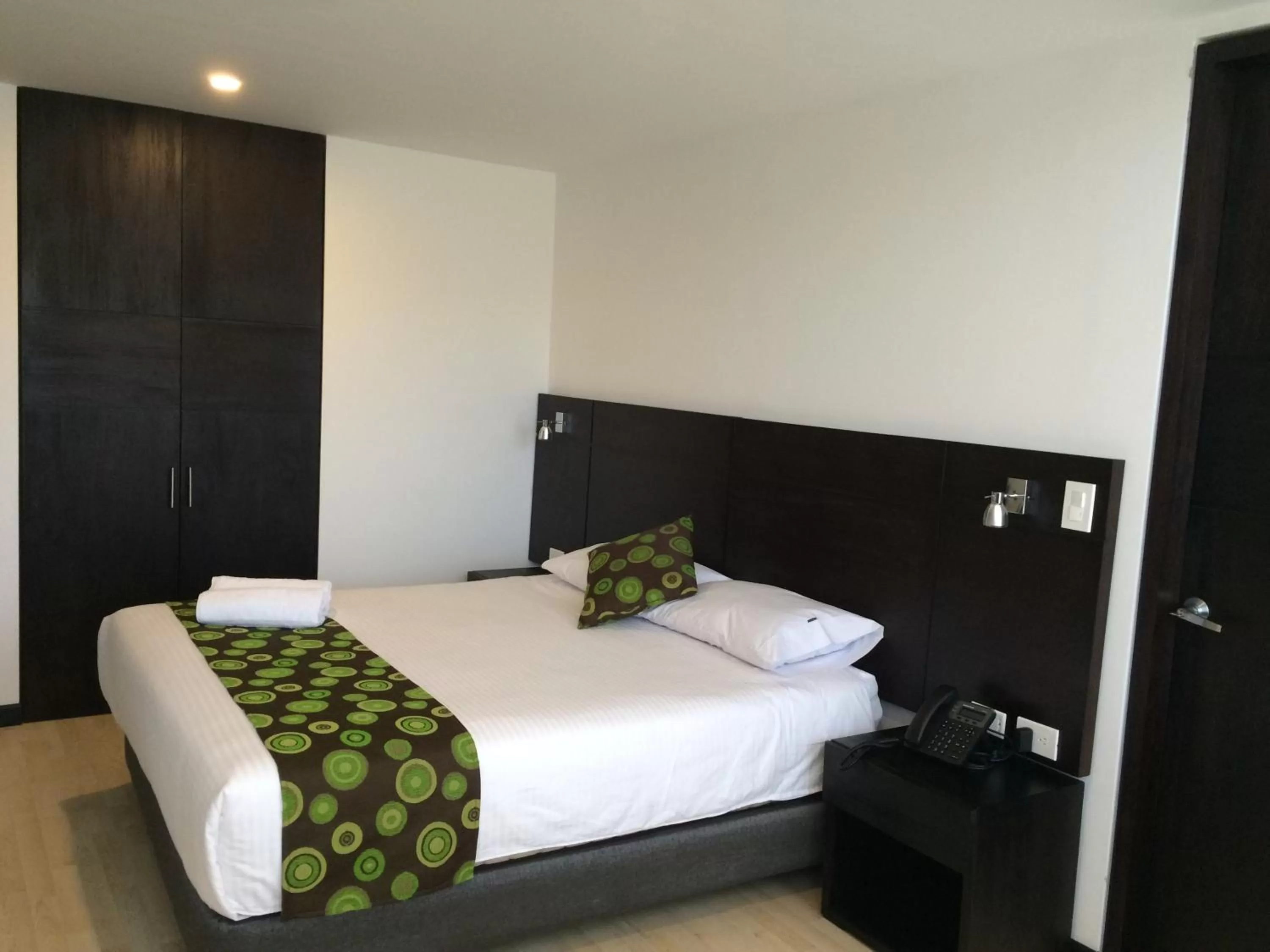 Bedroom, Bed in Hotel H53