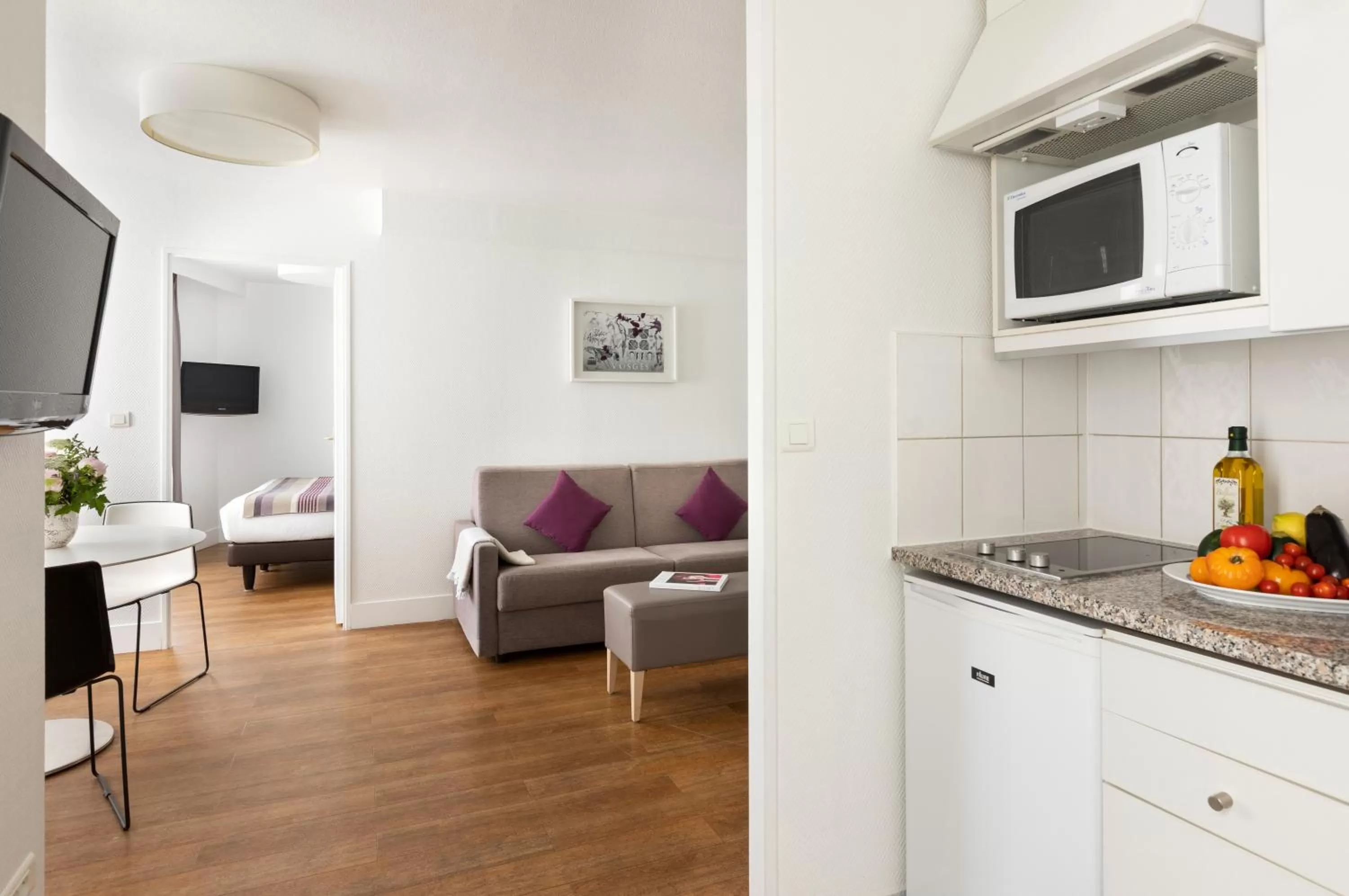 Kitchen or kitchenette in Citadines Bastille Marais Paris