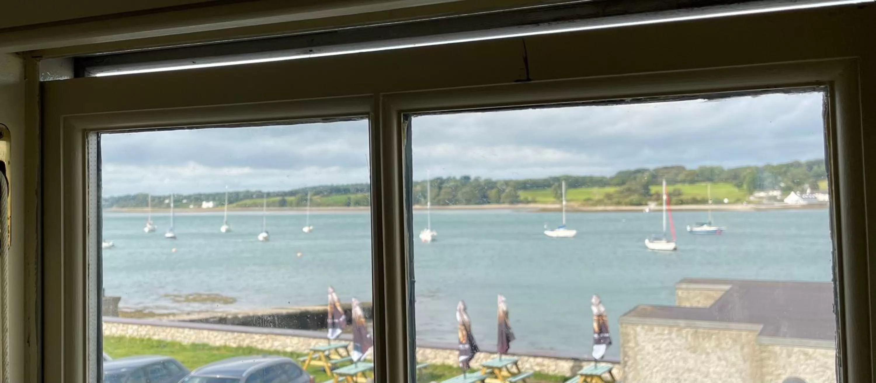 Sea view in Garddfon Inn