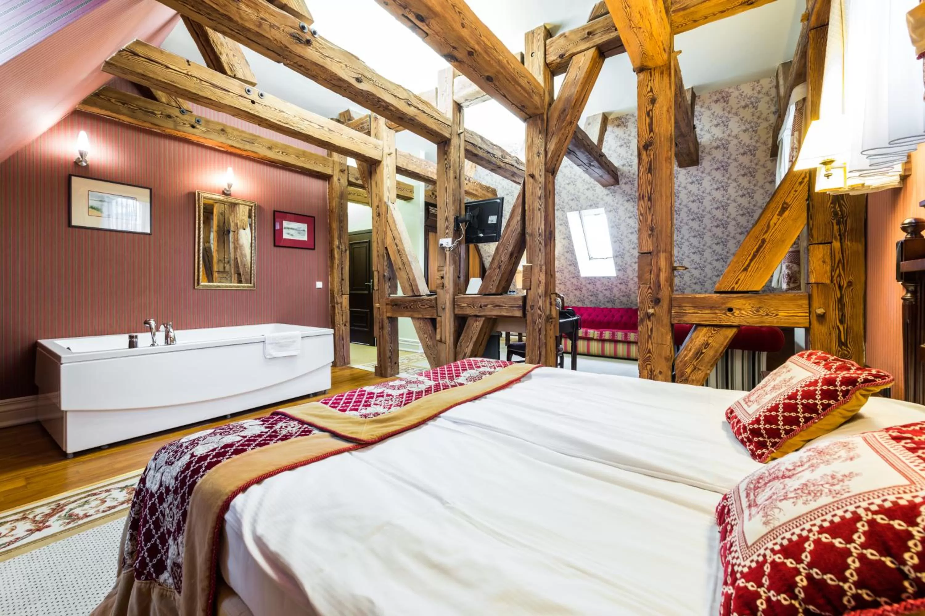 Bed in Hotel St. Bruno