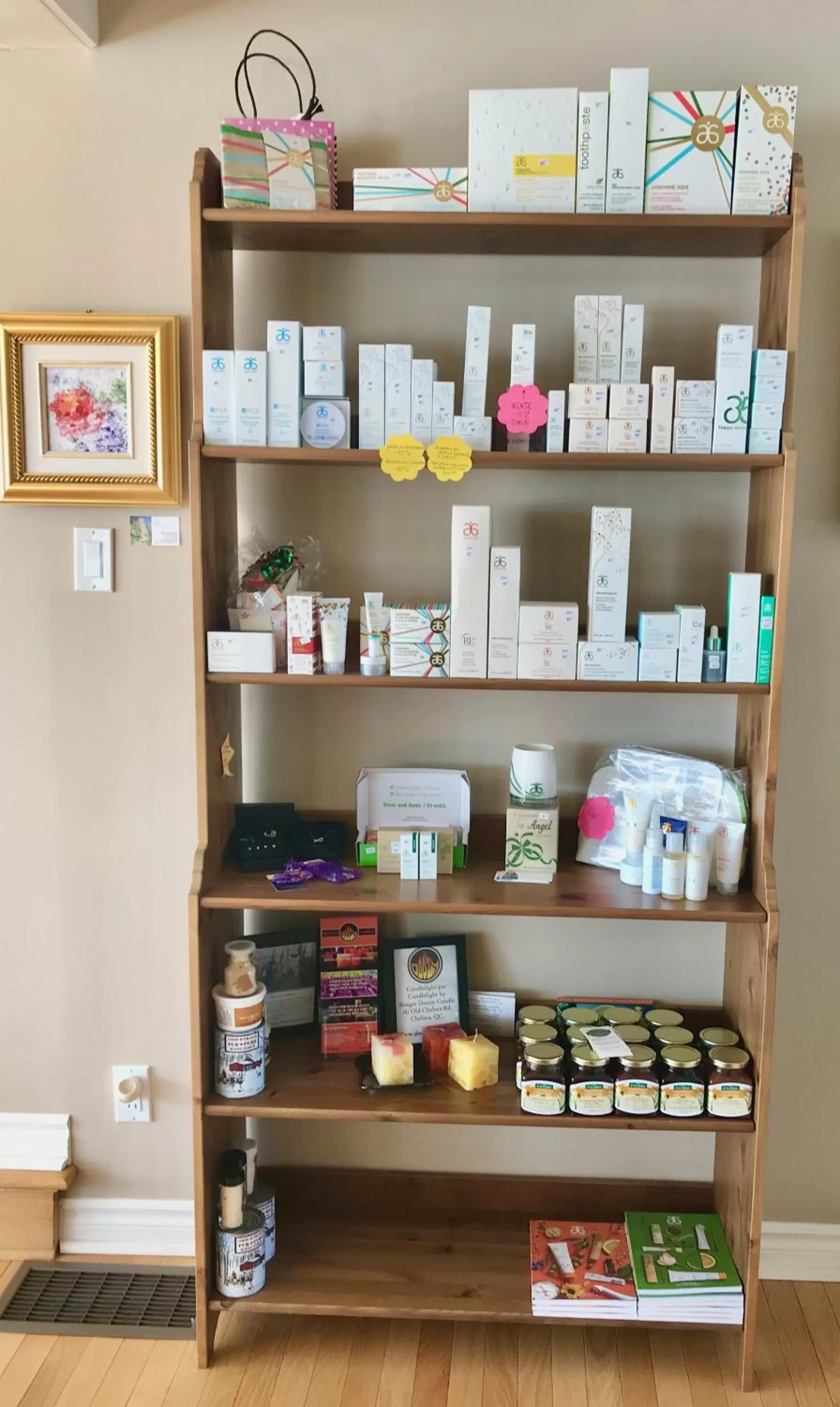 On-site shops, Supermarket/Shops in Auberge Tom B&B