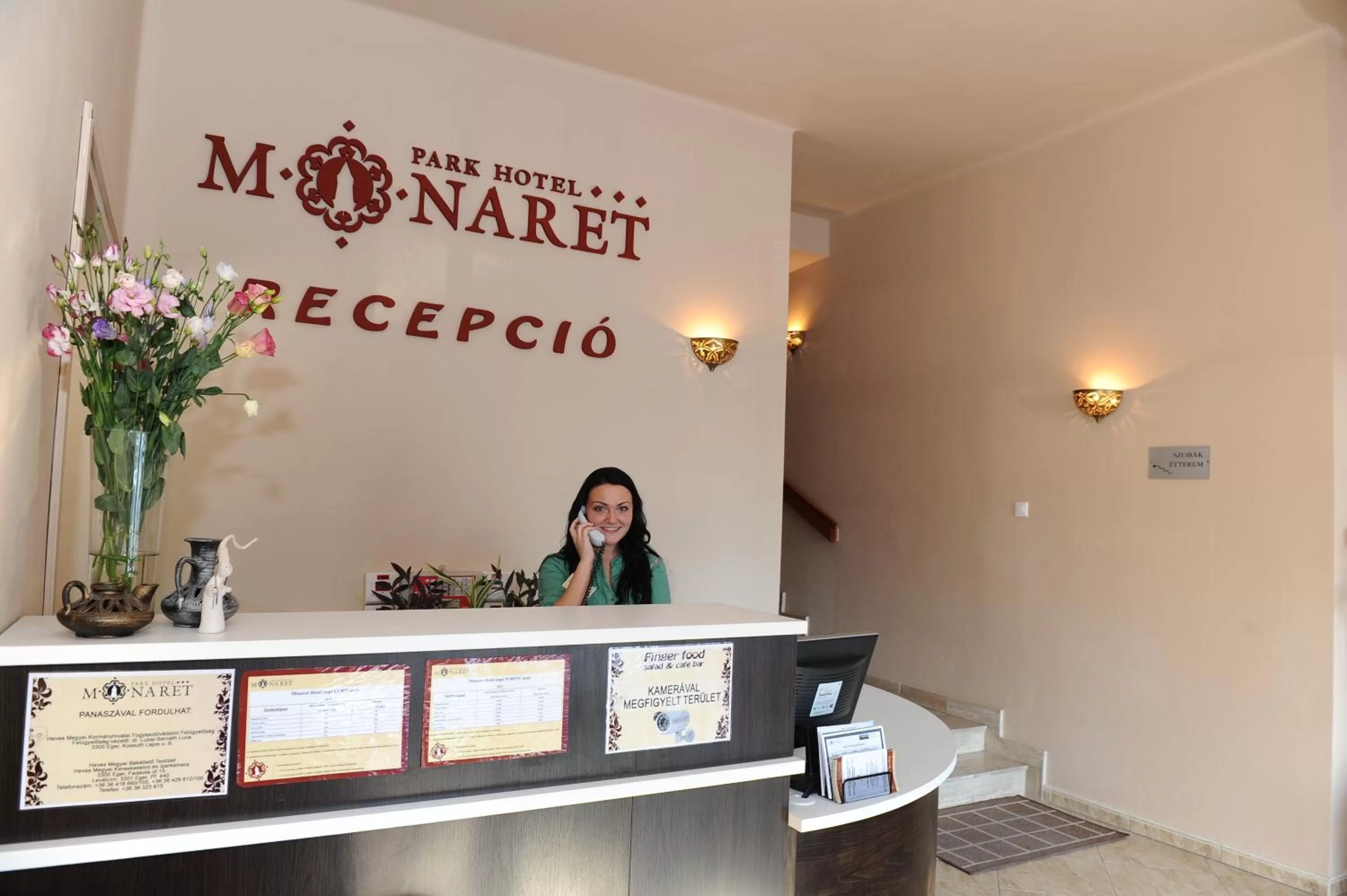 Lobby or reception in Hotel Minaret&Étterem