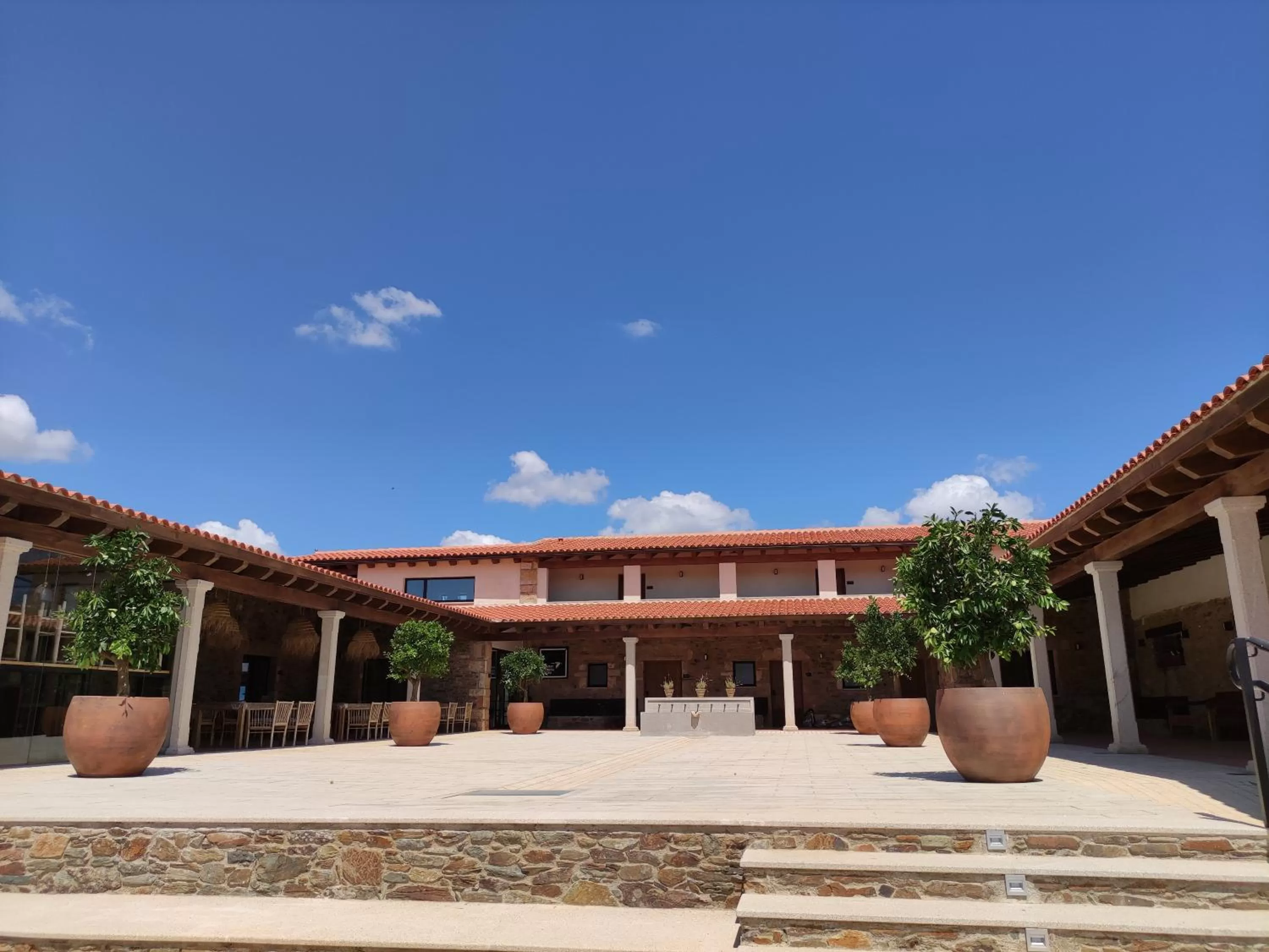 Facade/entrance in Hábitat Cigüeña Negra