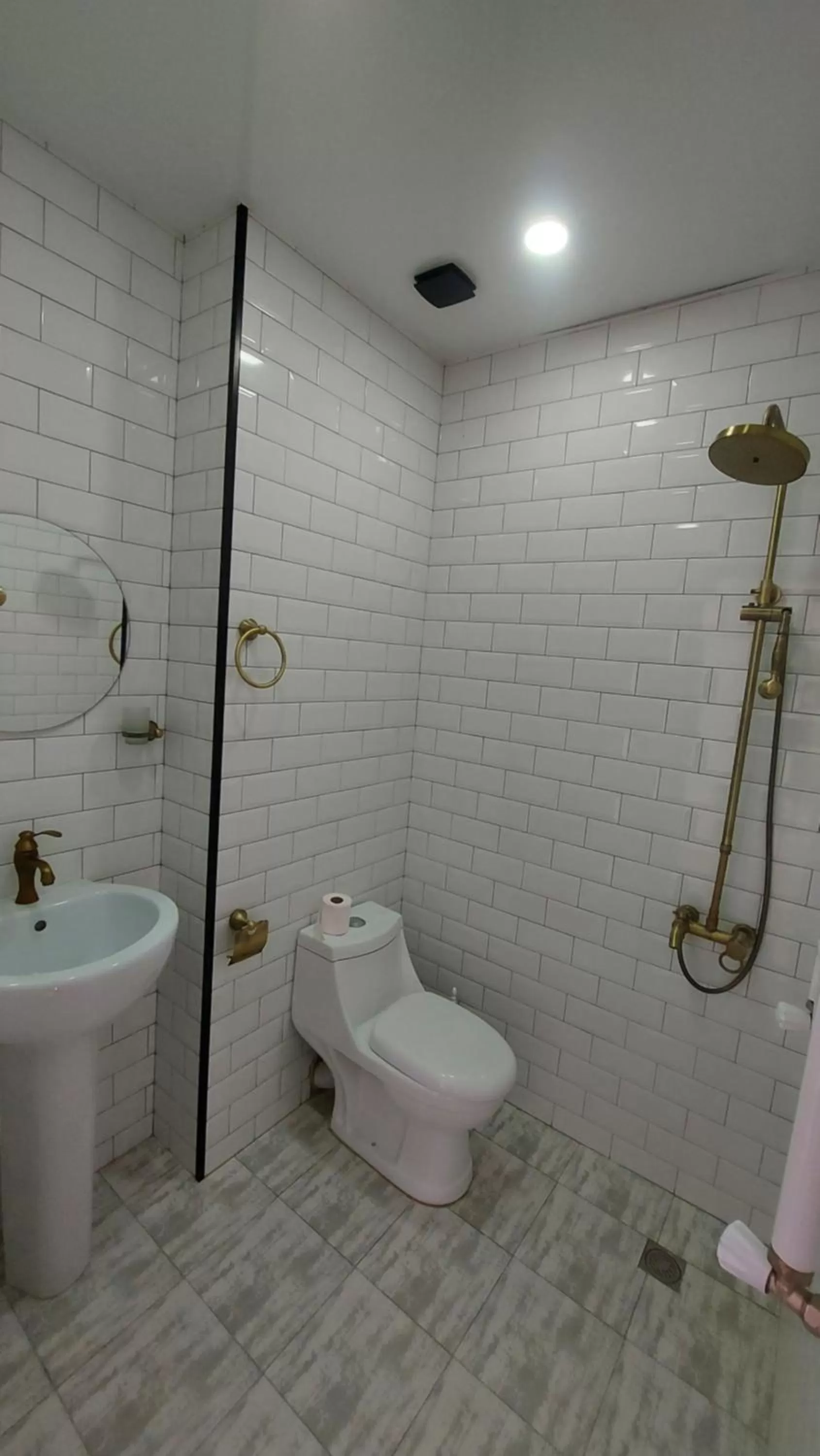 Bathroom in Level Up Hotel & Restaurant